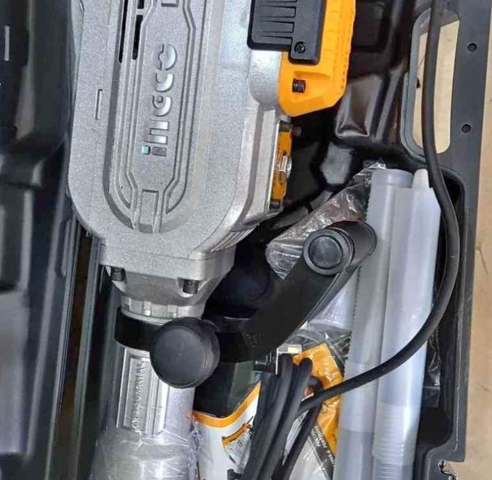 Demolition hammer (jack hammer) ingco/ total image