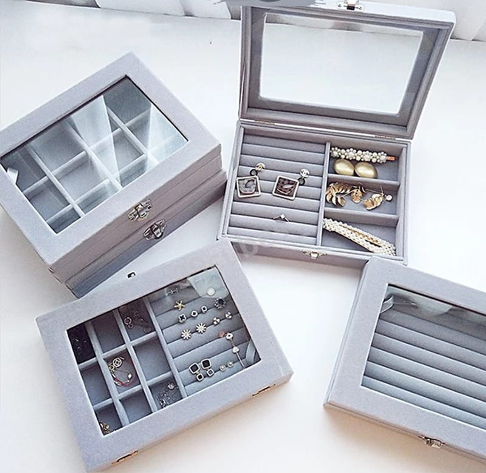  Jewelry storage box with cover  image