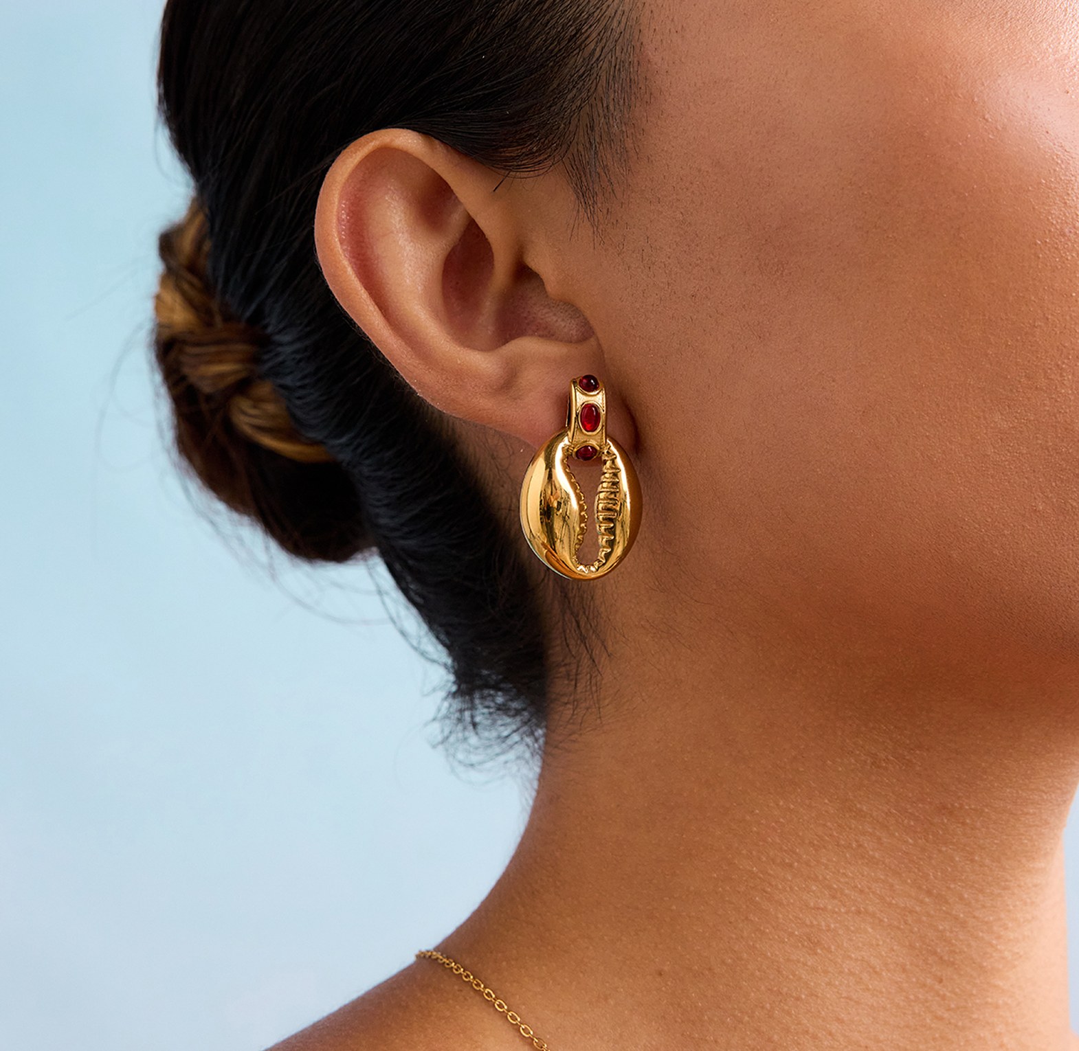 Gold Conch Earrings image