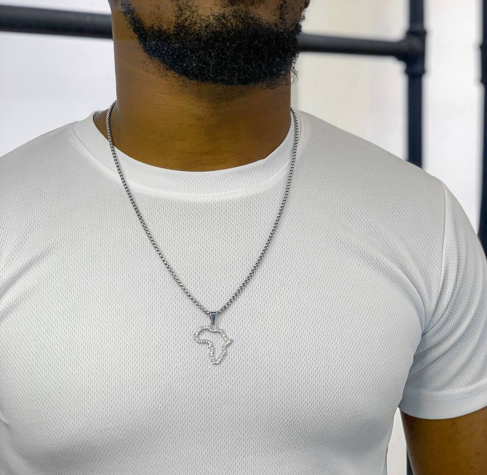 UNCOMMON SEAN LONG CHAIN image