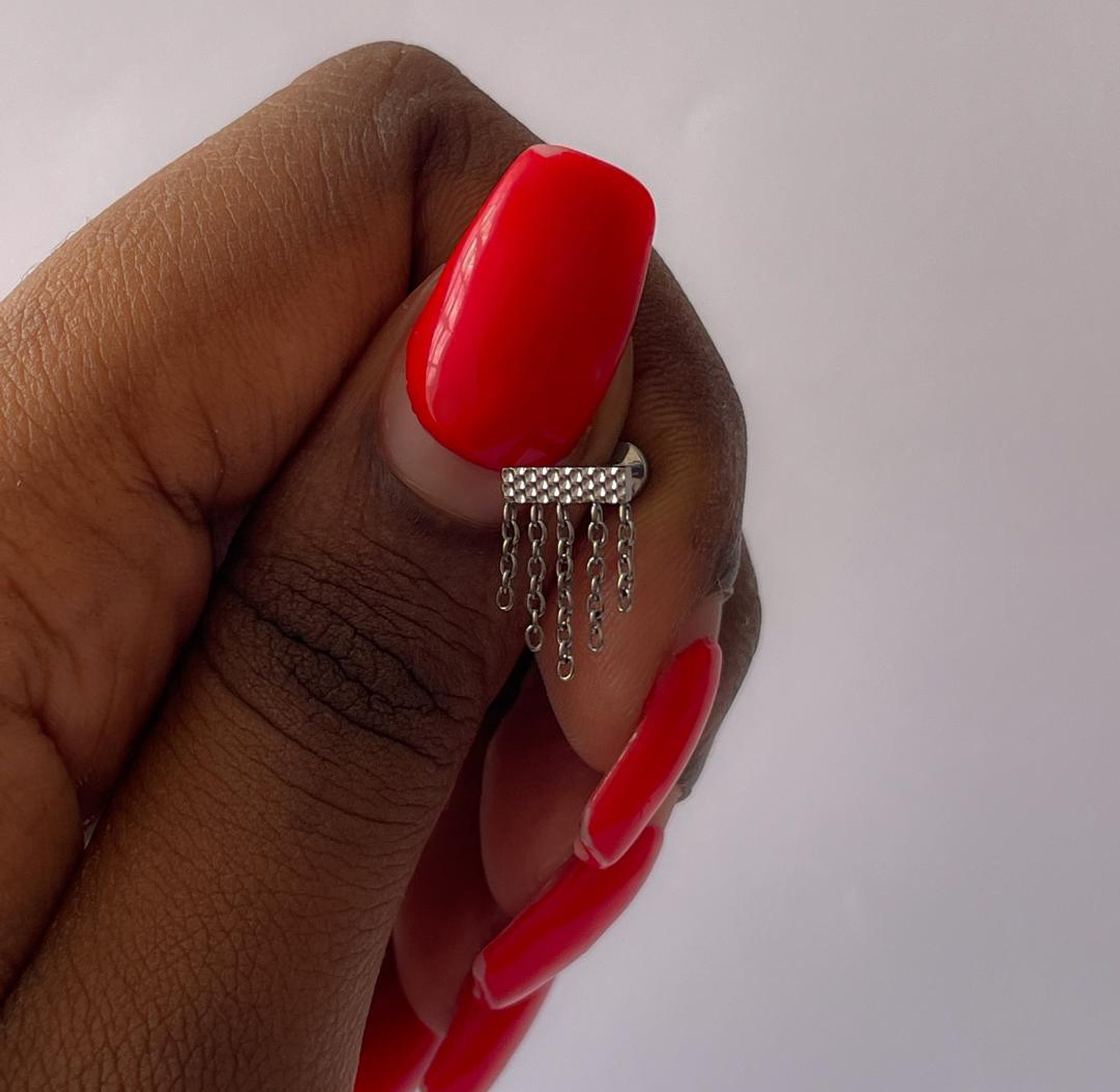 Golden Fringe Chain Titanium Labret Stud image