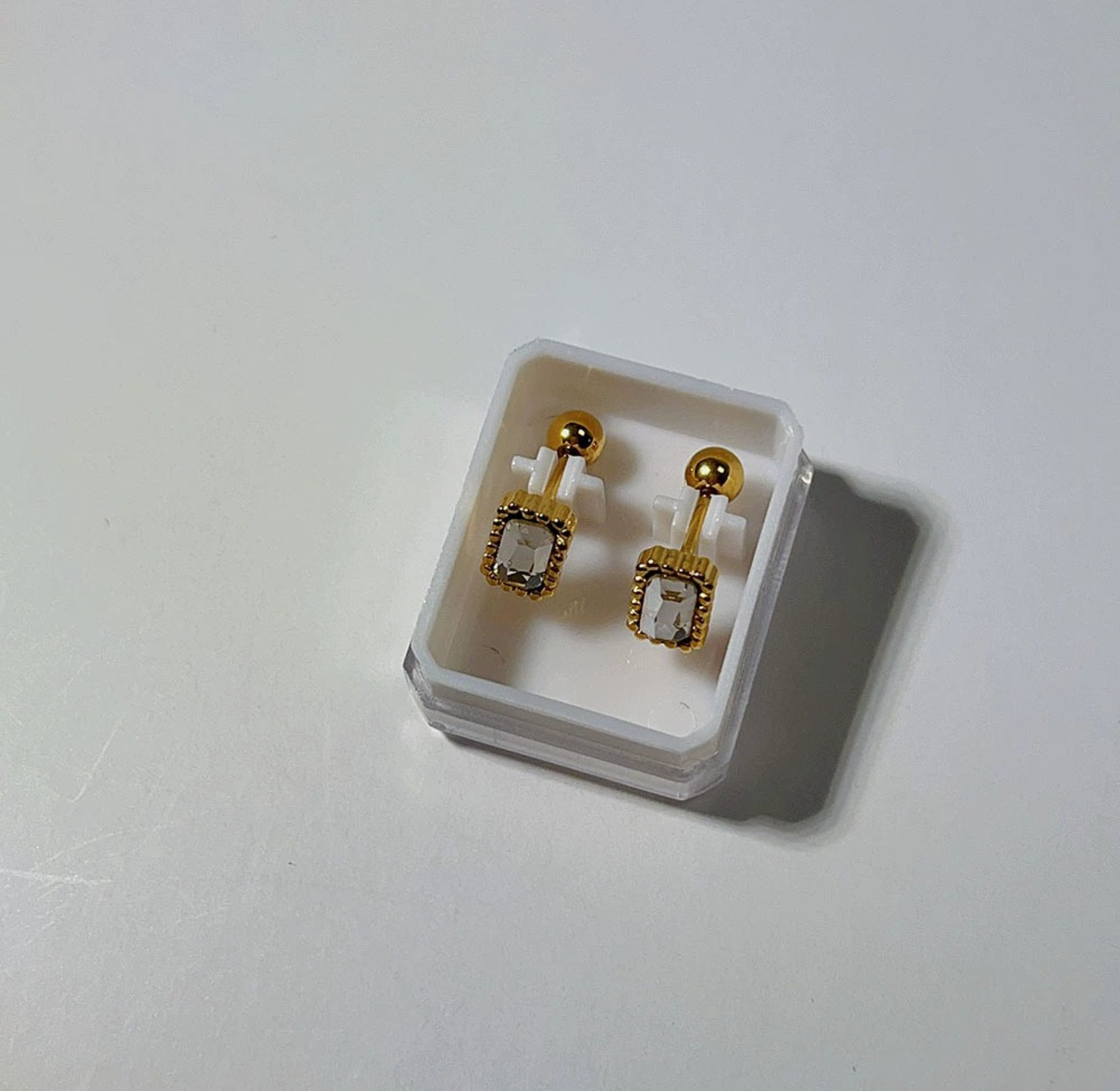 Clear crystal studs image