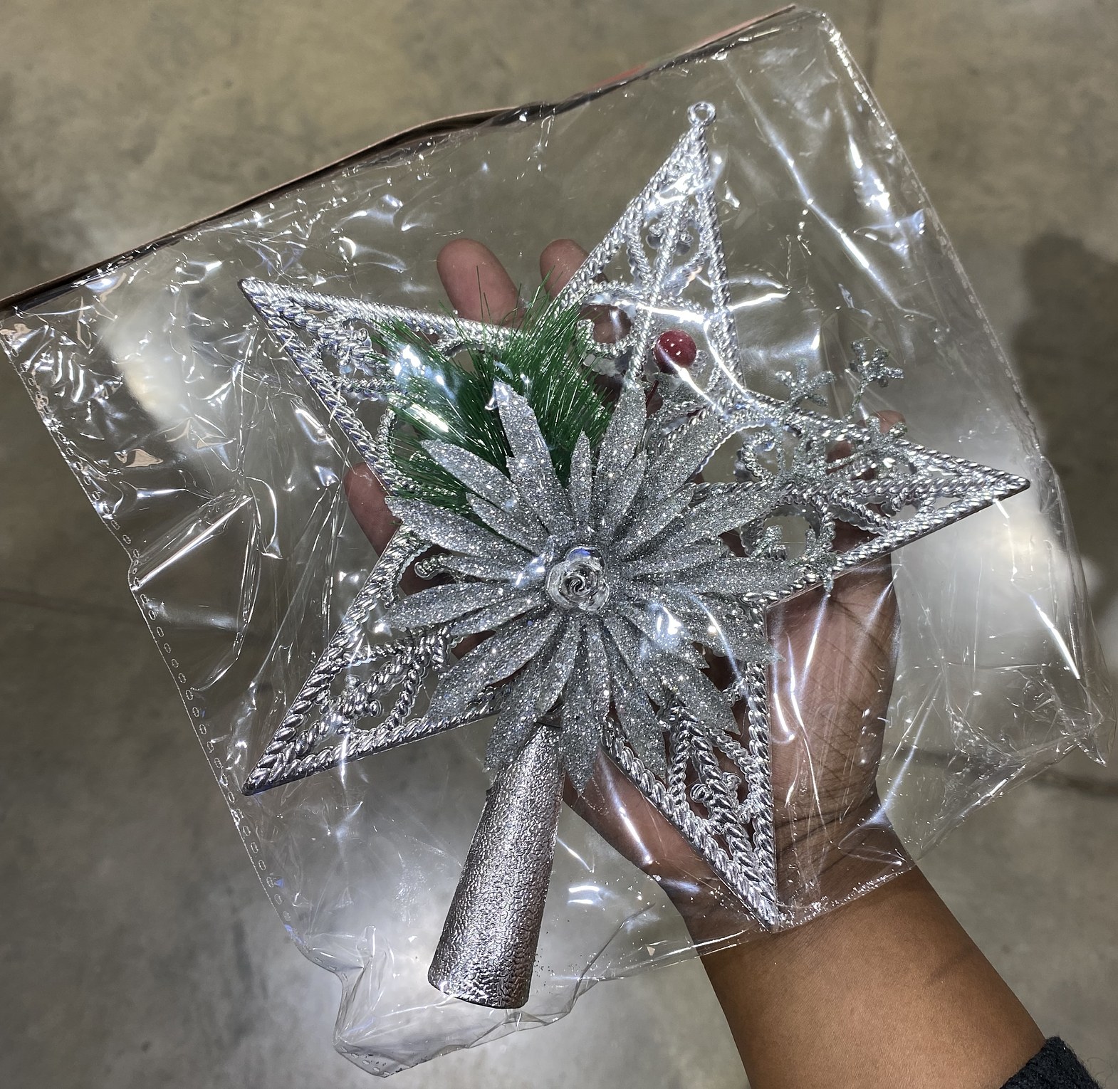 Christmas star pendant decor  image