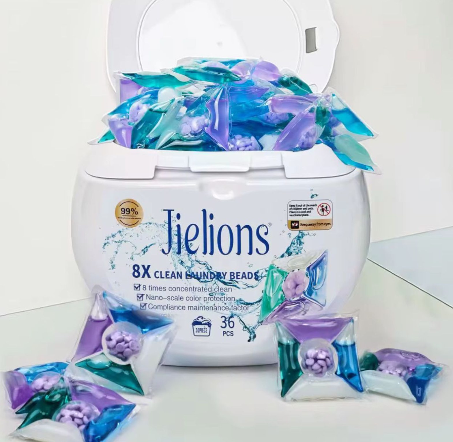 36-Pack Laundry Detergent Pods image