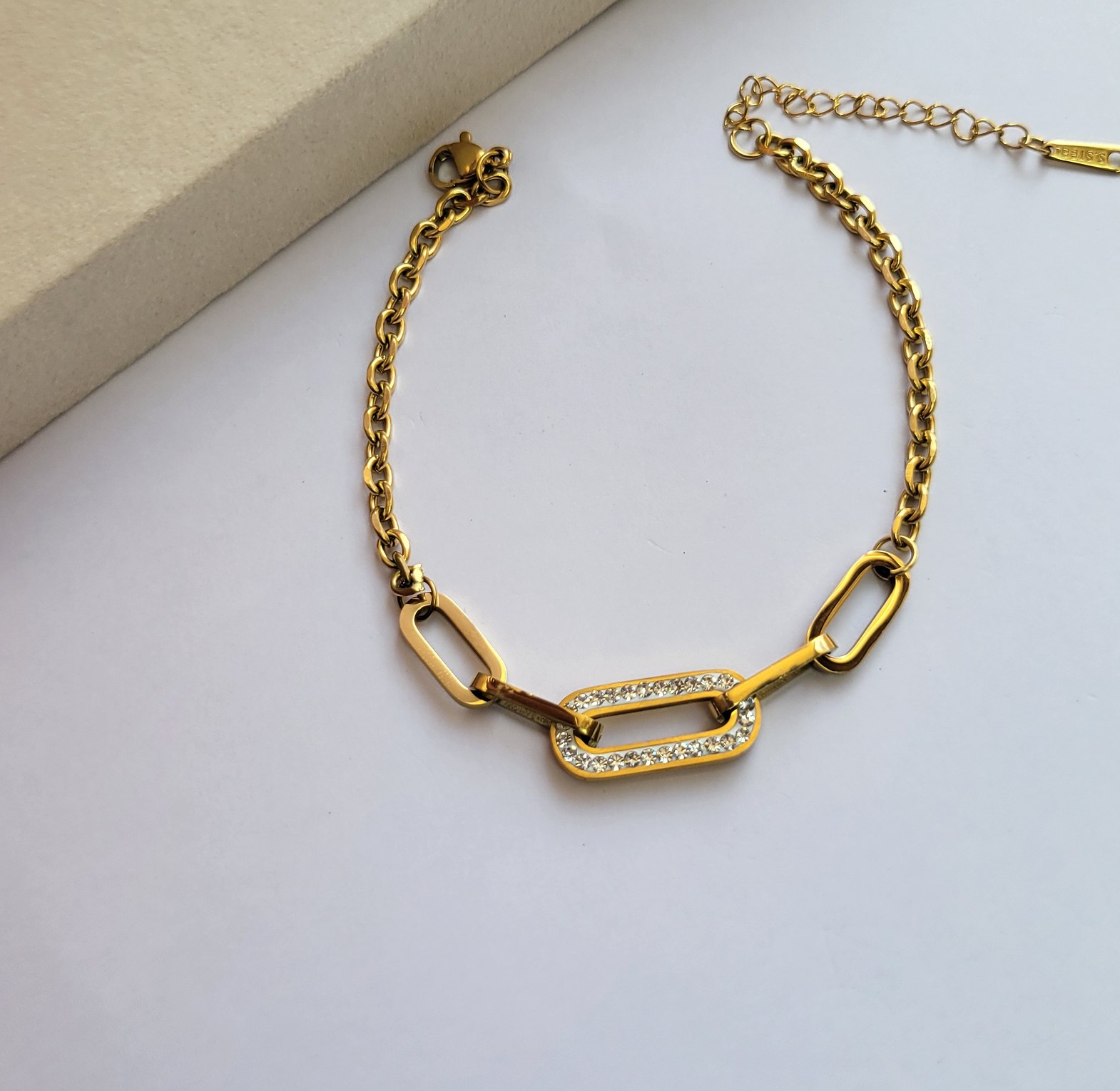 Bracelet  image