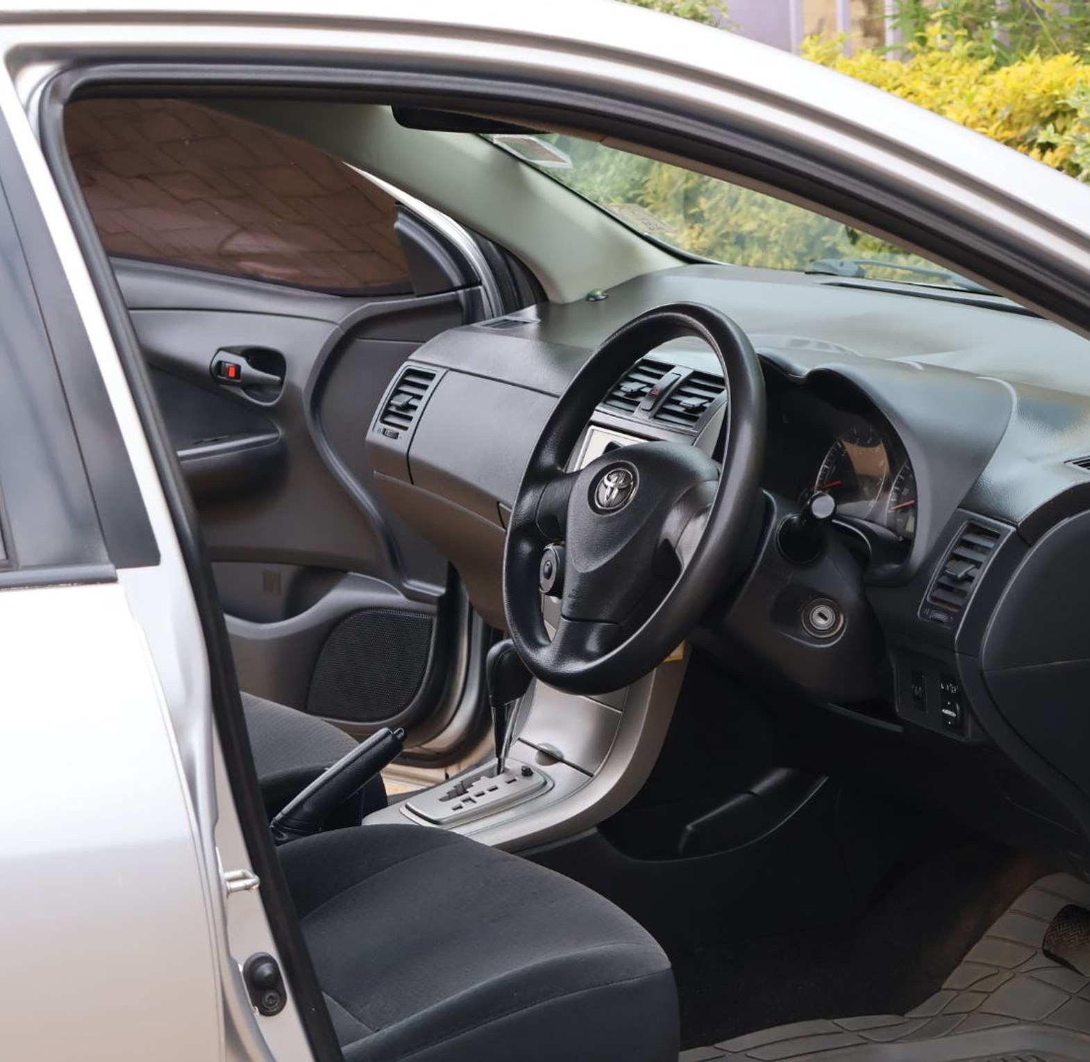 Toyota Fielder KCL,YOM 2012 Model, Automatic, Rating 1500cc 2 wheel image