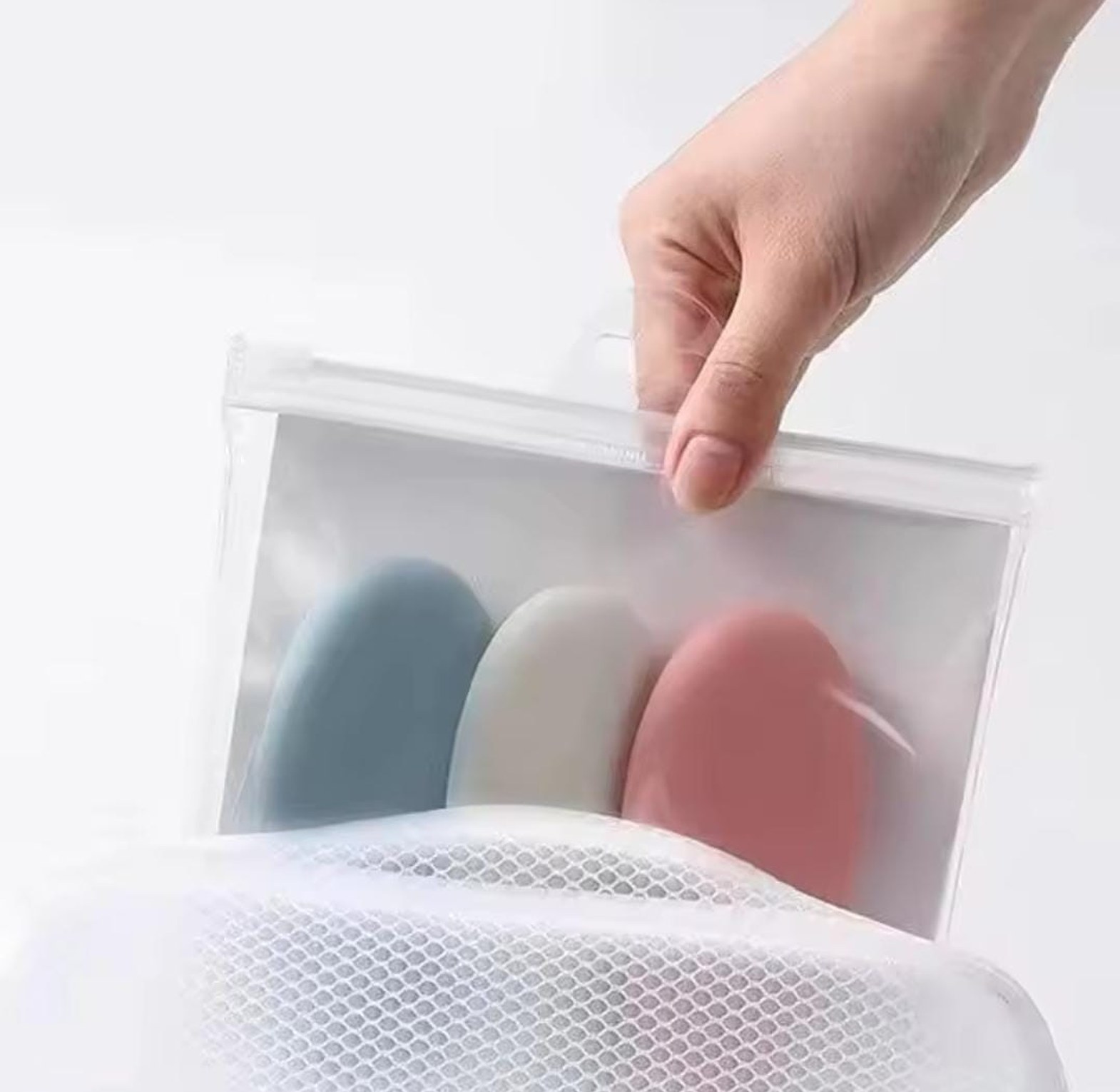 3pcs Travel Squeeze Bottle Set image