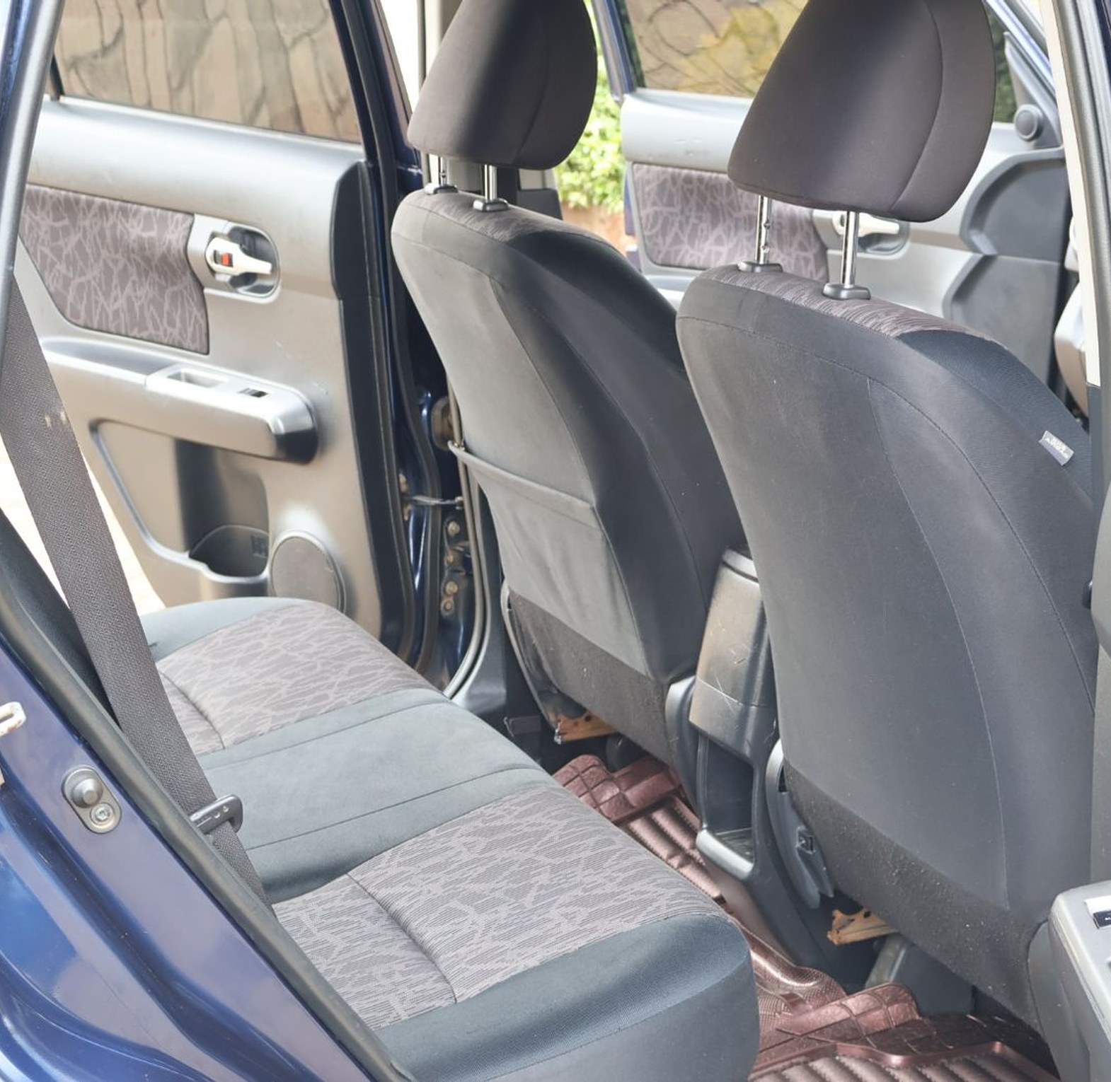  Toyota Rumion KCN,YOM 2010 Model, automatic, Rating 1800cc image