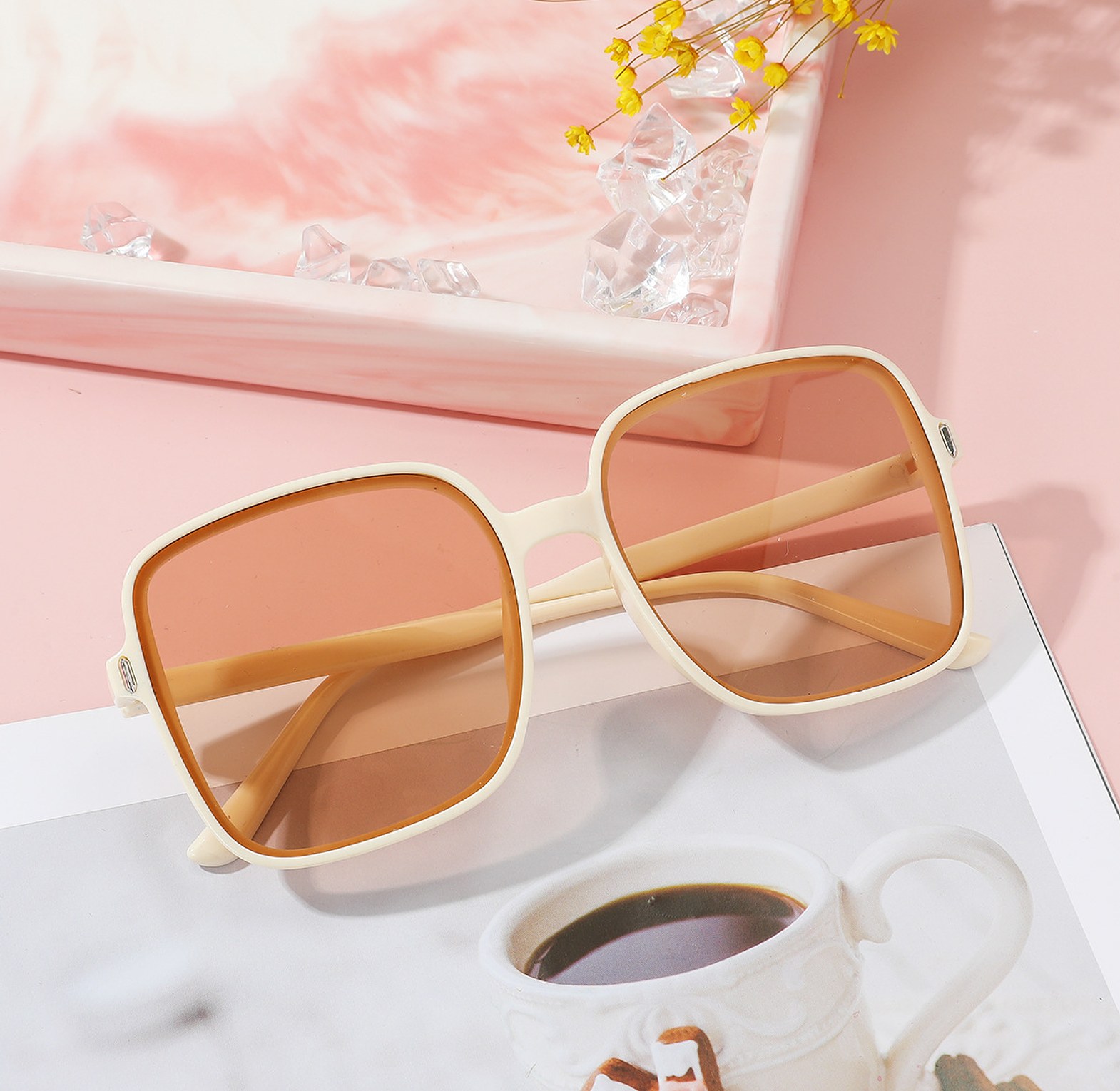 3-Piece Luxury Women's Accessories Gift Set with Quartz Watch, Sunglasses, and Wallet image