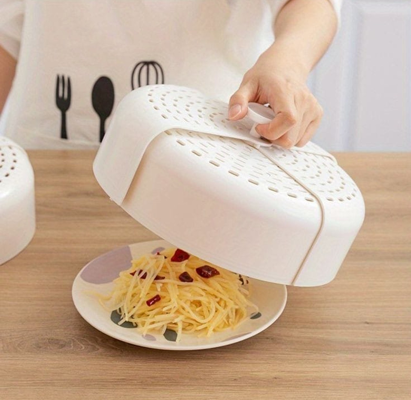Foldable Ventilated Food Protection Cover and Fly Guard image