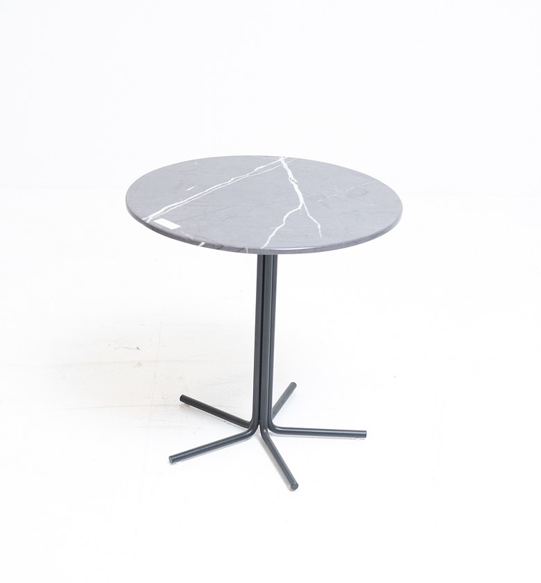 TABLE CORNER  530*530*520 image