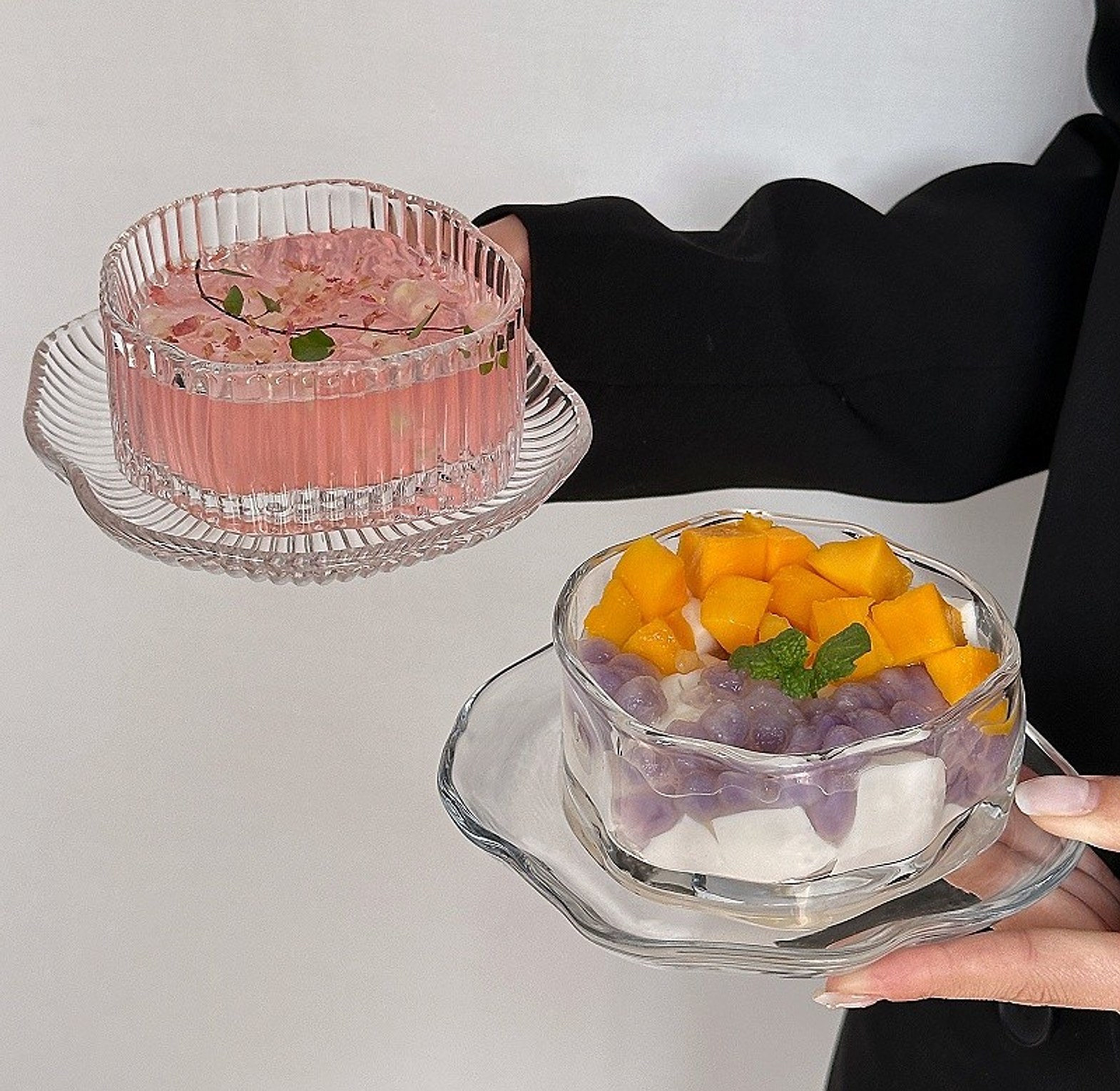 Irregular Glass Dessert & Breakfast Bowl Set image