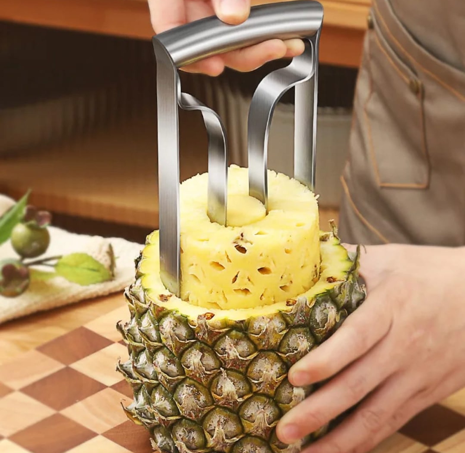 Stainless Steel Pineapple Corer & Slicer image
