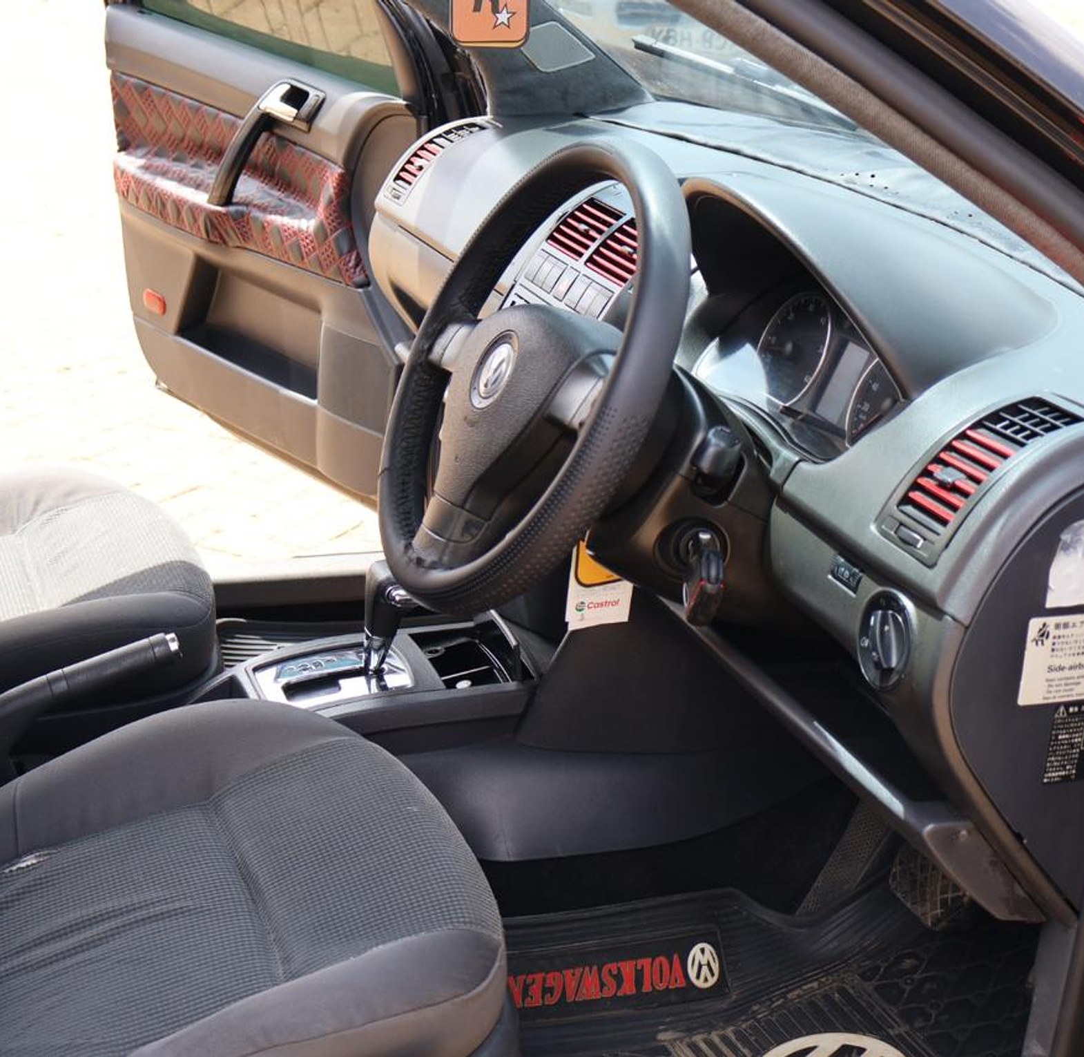 Volkswagen Polo KCD, YOM 2008 Model,  Automatic, Rating 1400cc image
