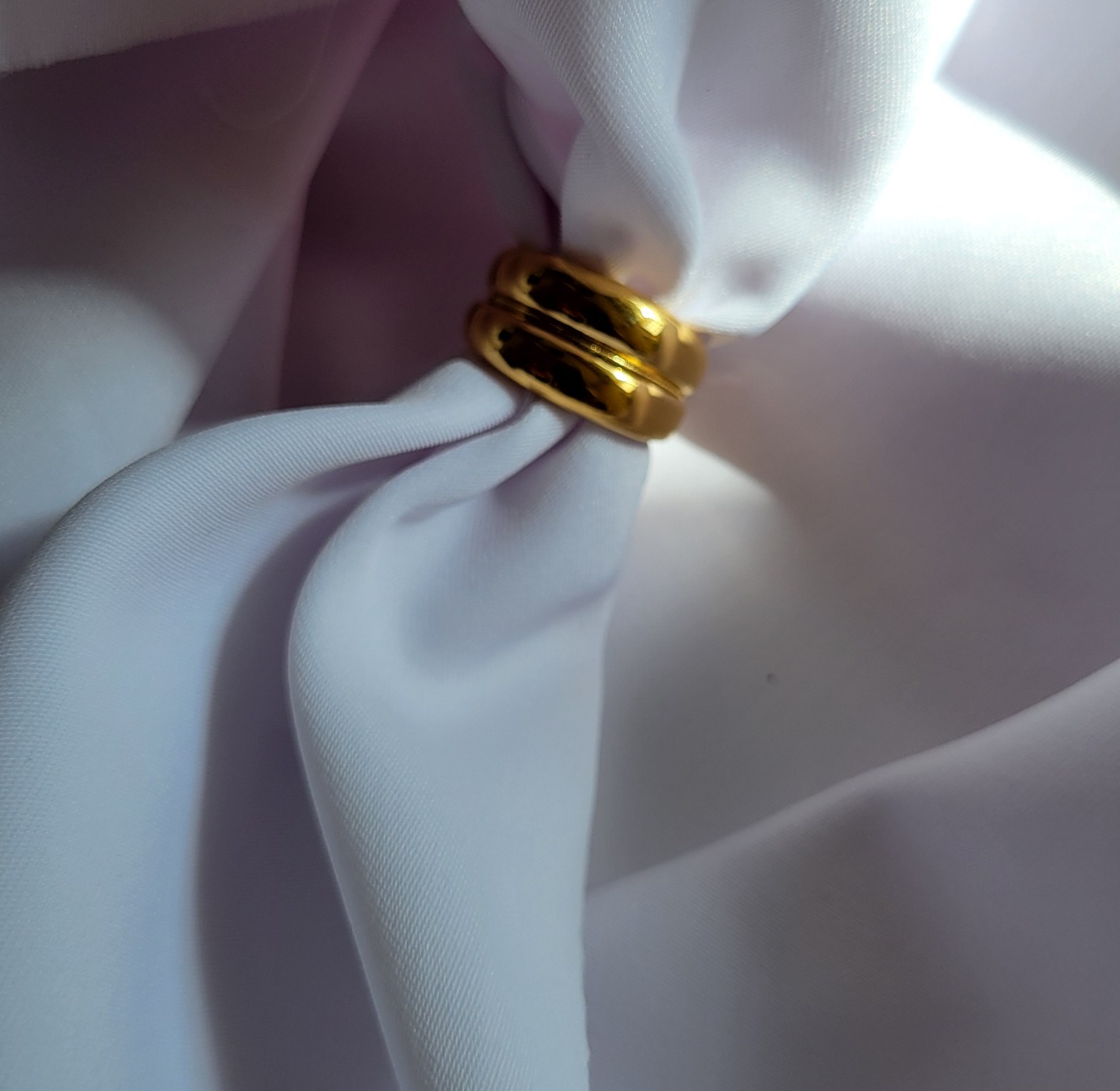 Double ring image