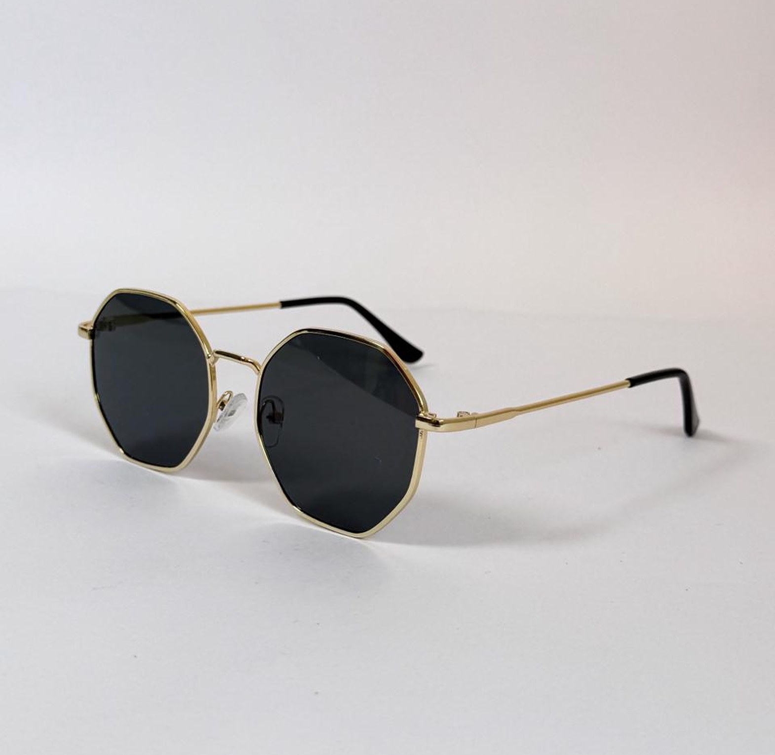 Kredo Gold Black image