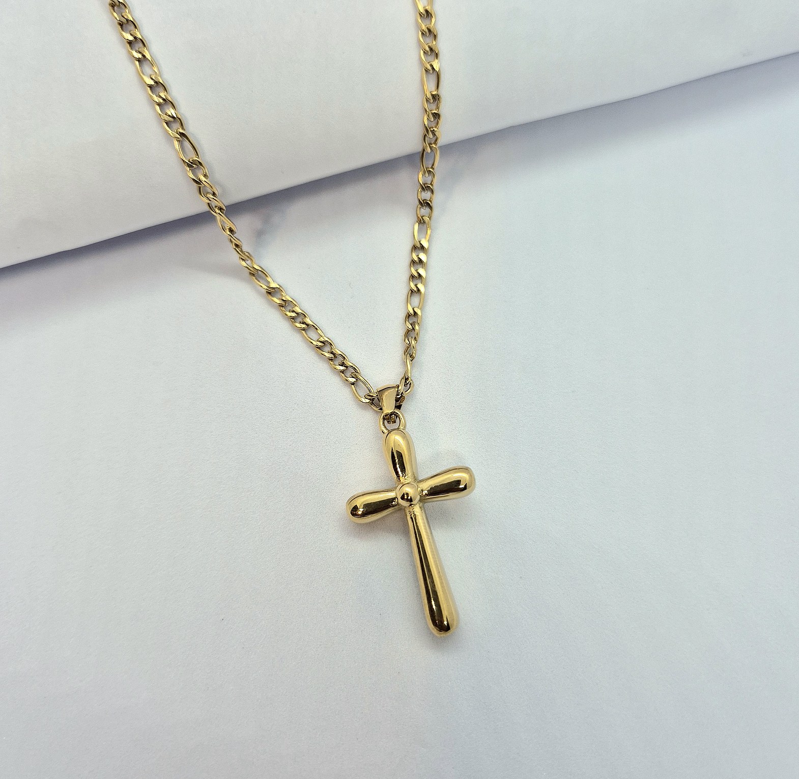 Valor Cross image