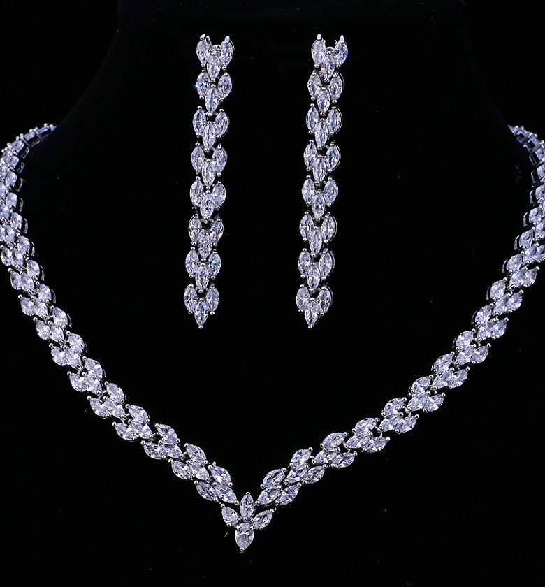 Dazzling Cubic Zirconia Bridal Set image