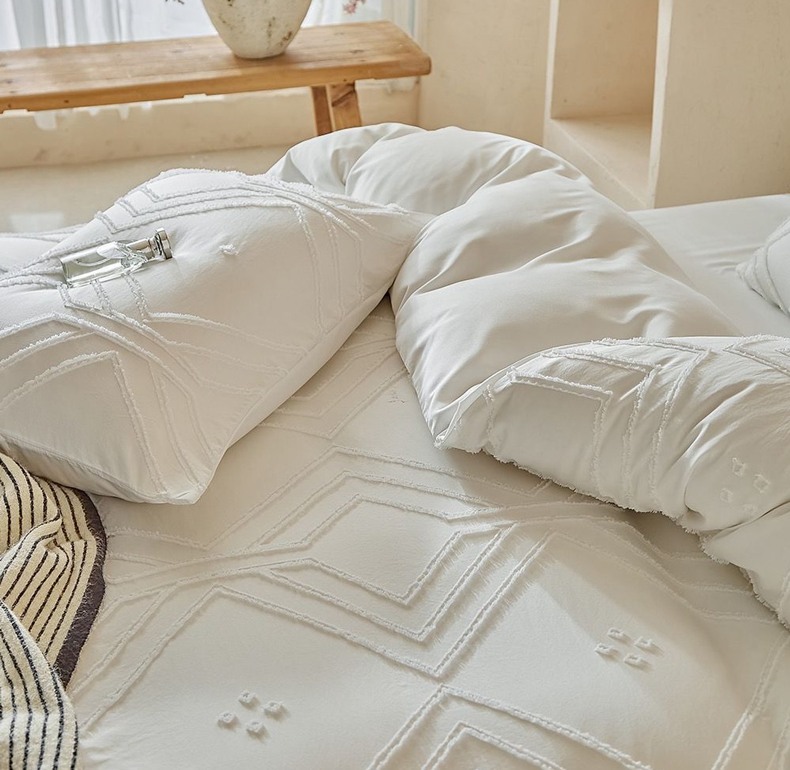Premium 4-Piece King Size Duvet Cover Set image