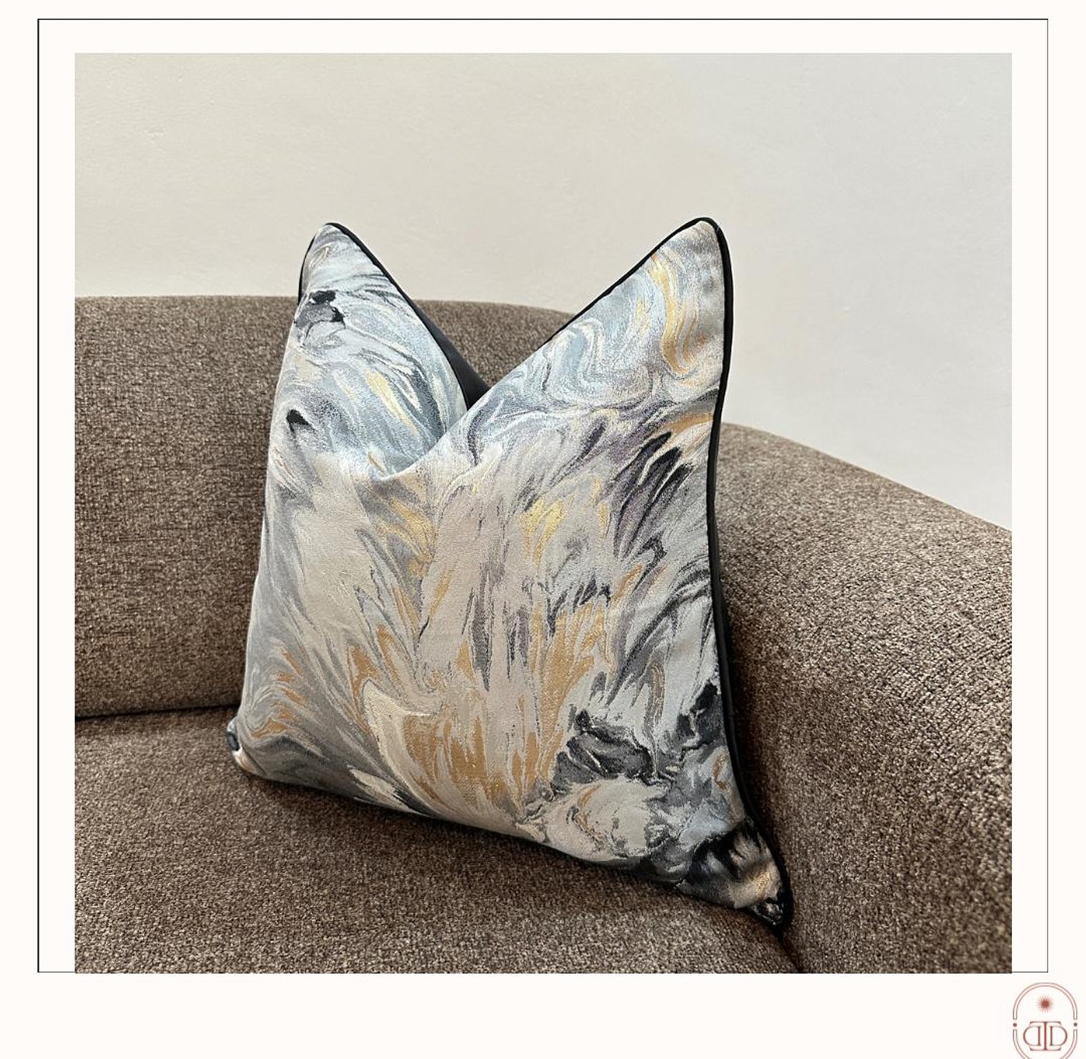 Luxury Jacquard cushion cover image