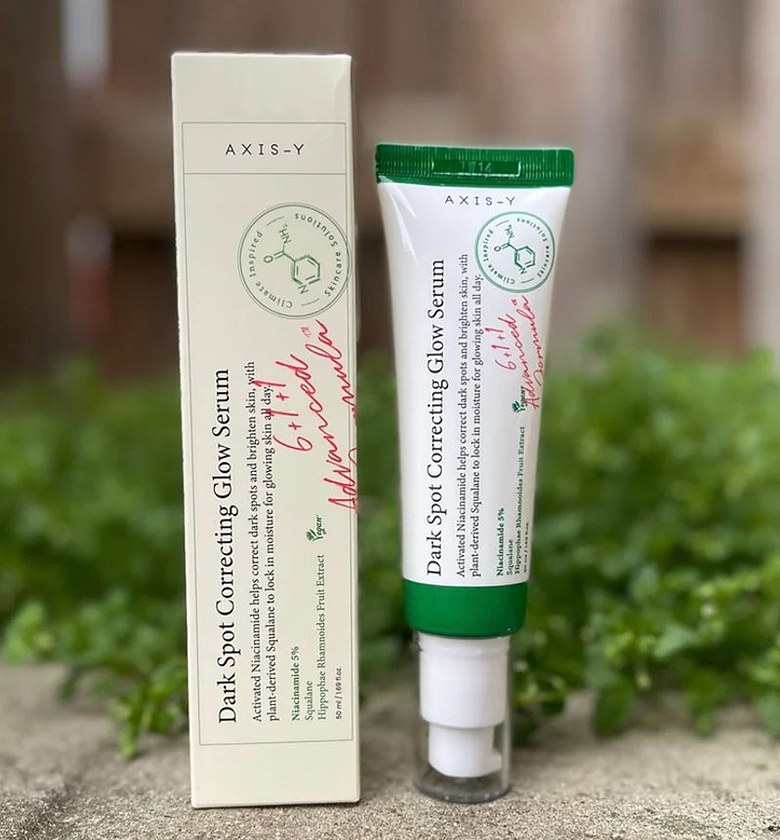 Dark Spot Correcting Glow Serum with Niacinamide & Squalane image