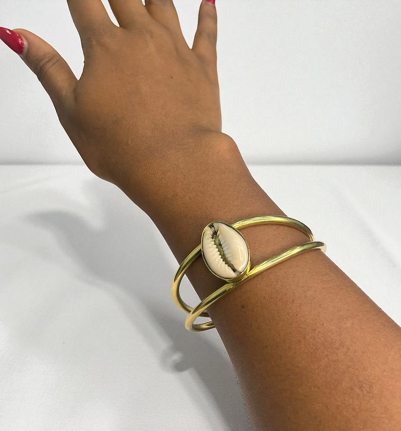 Nandi Shell  Bracelets  image