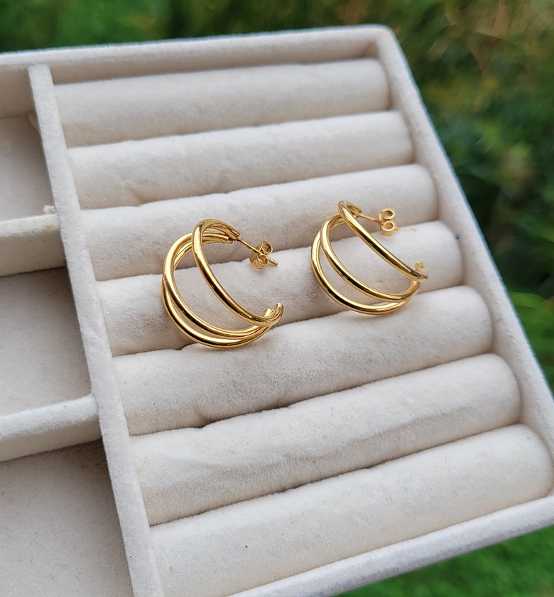 Hoops  image