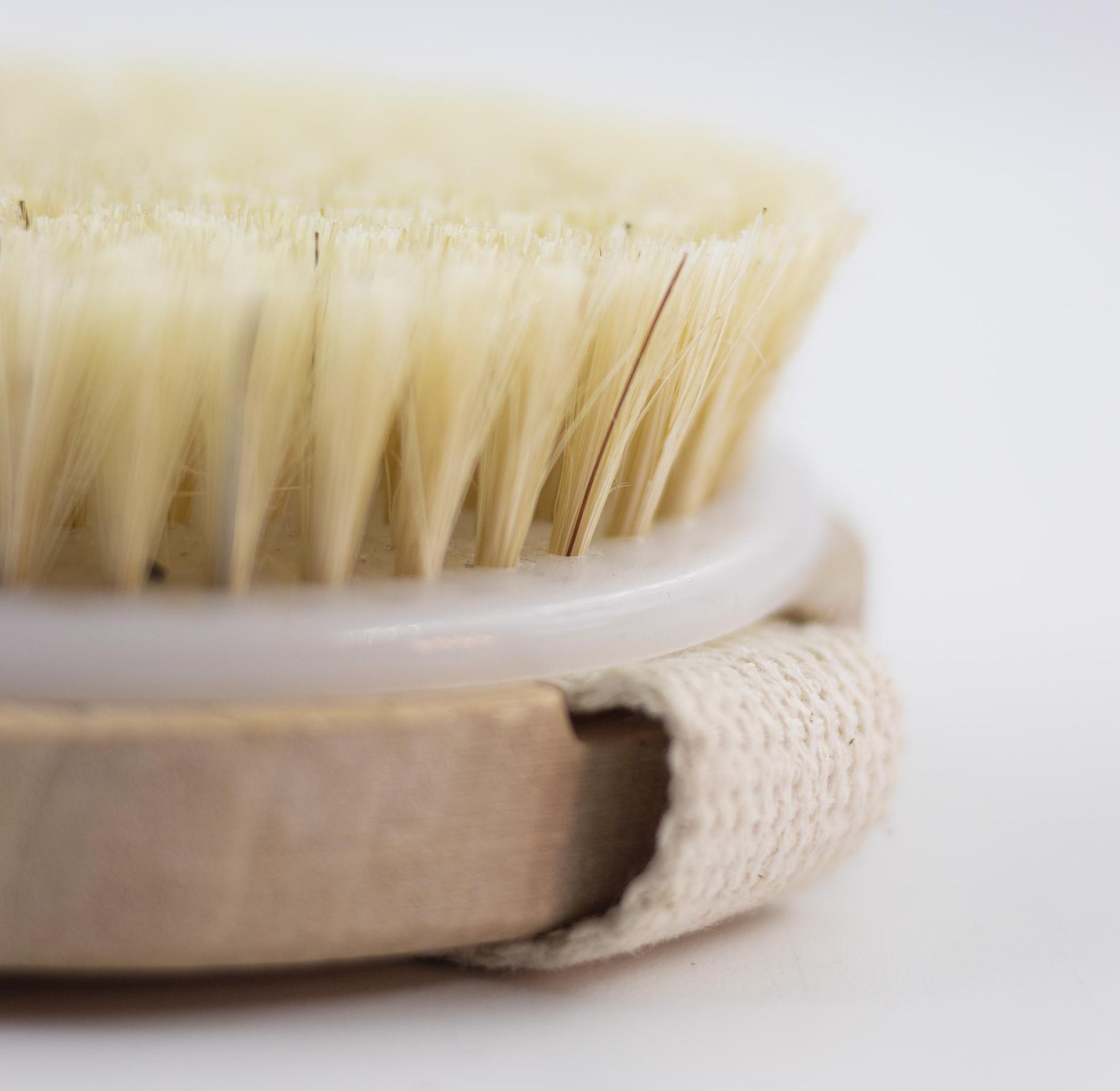 Natural Bristle Dry Brush for Lymphatic Drainage & Exfoliation image