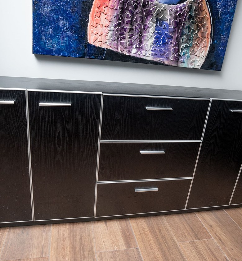CABINET LOW 1970X790X320  image