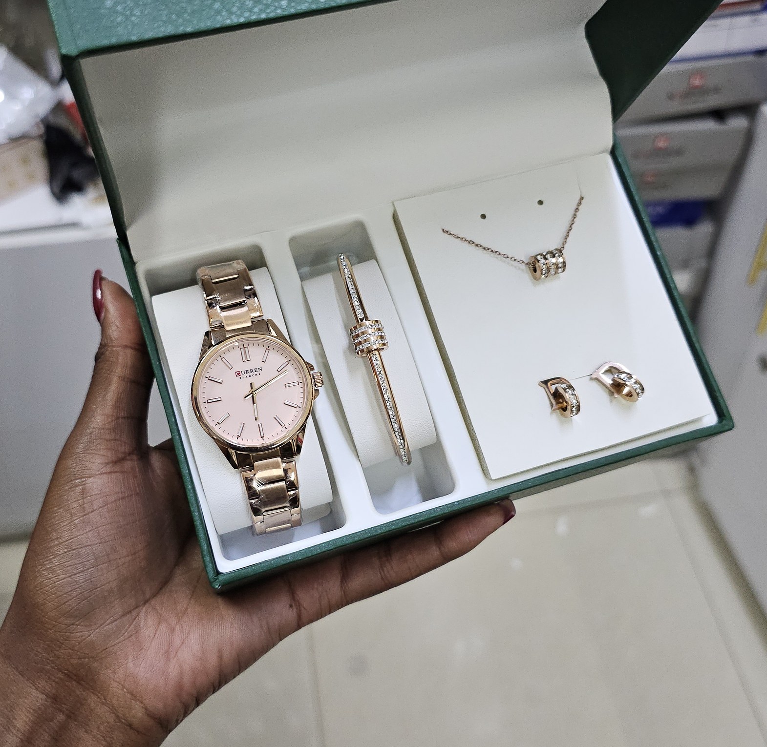 Curren watch set image