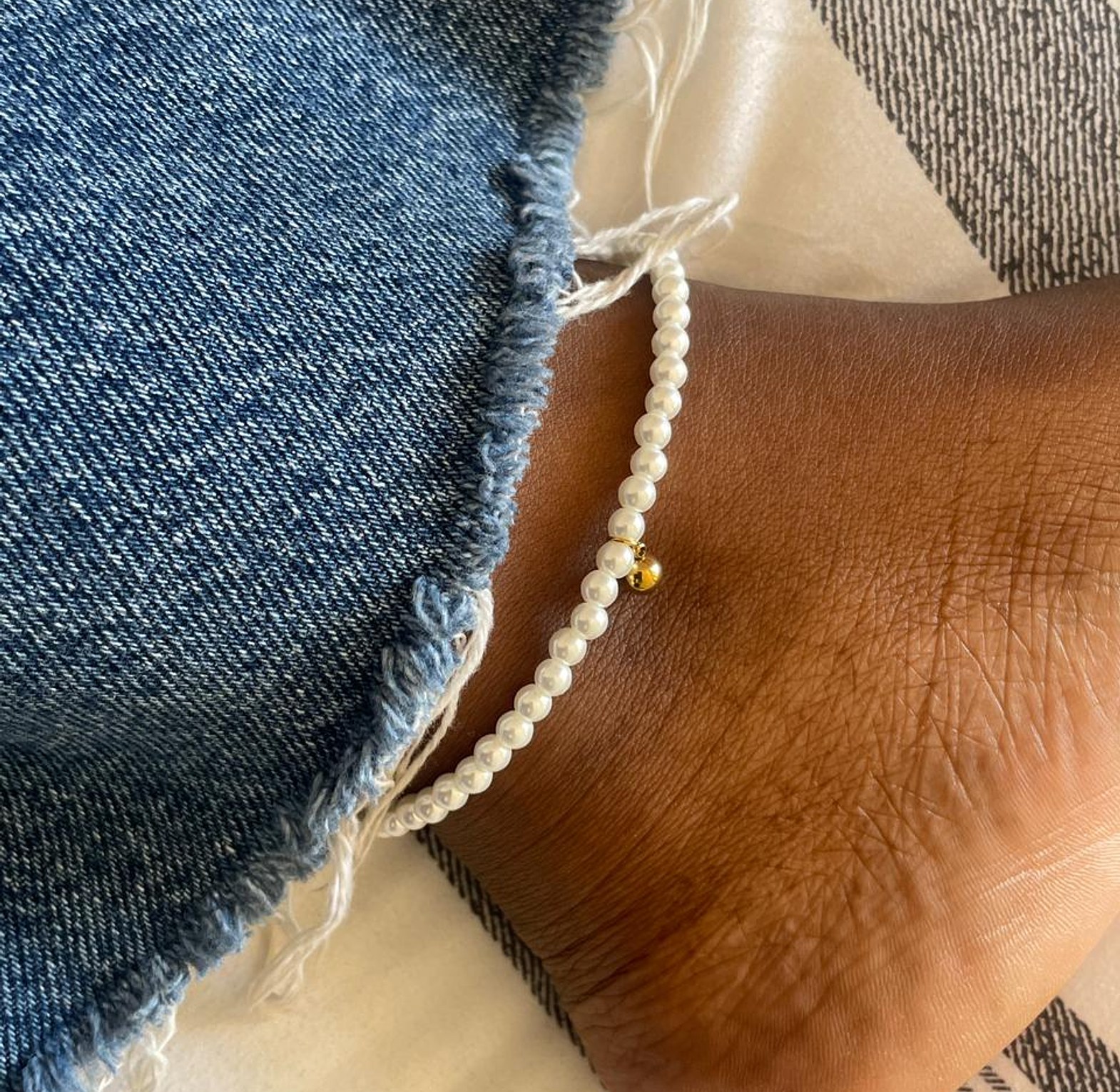 Pearlescent Grace Anklet image