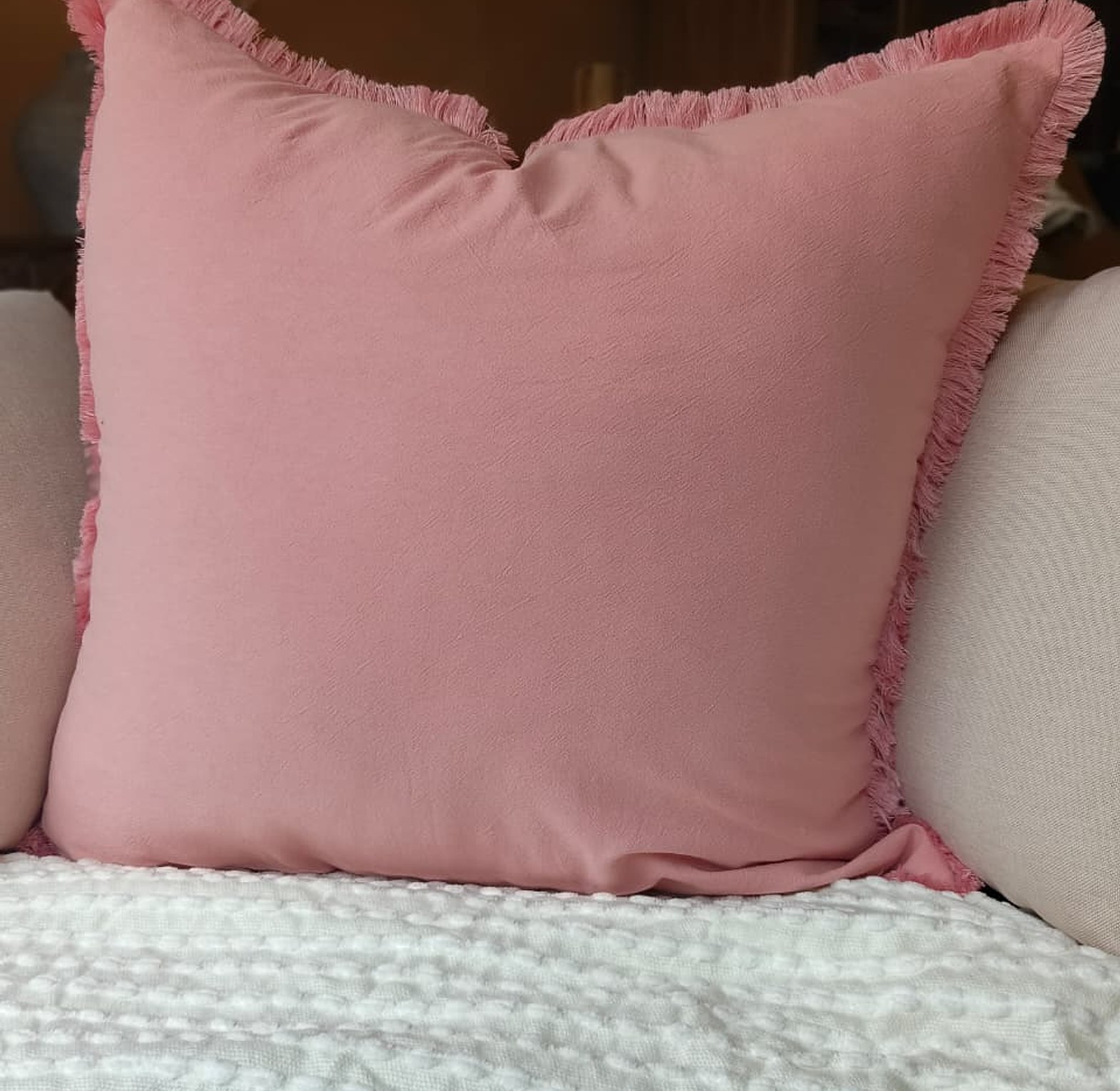 Linen ruffle pillows 60*60 image