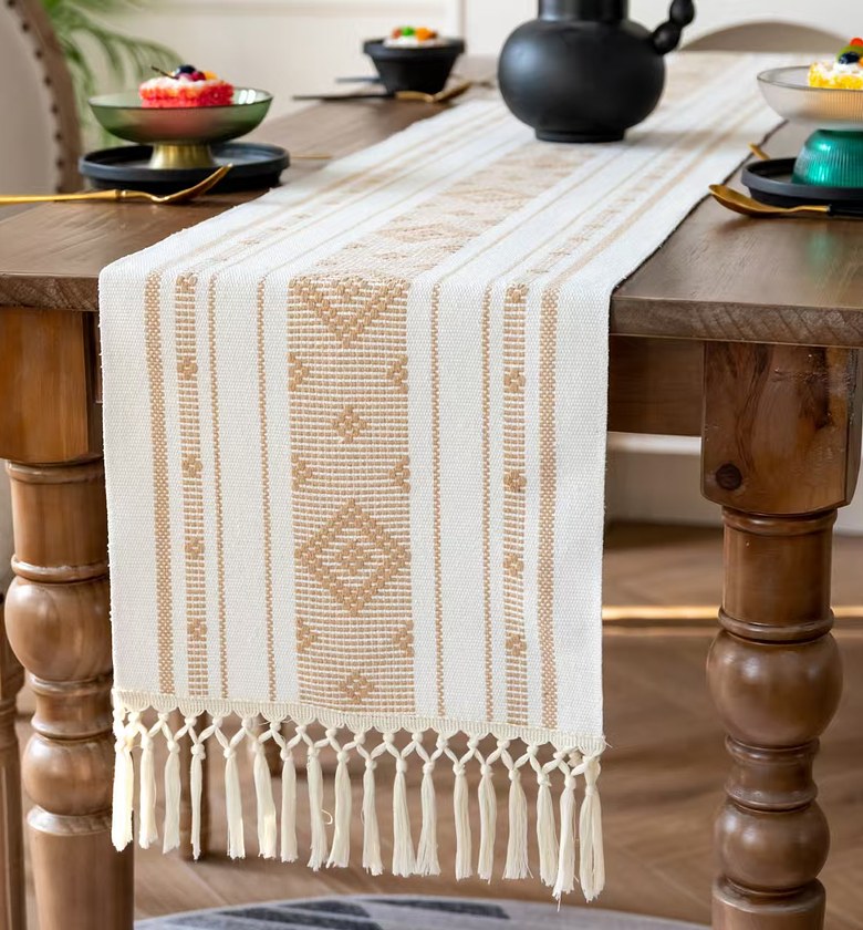 Braided Cotton Table Runner & 6-Piece Mat Set image