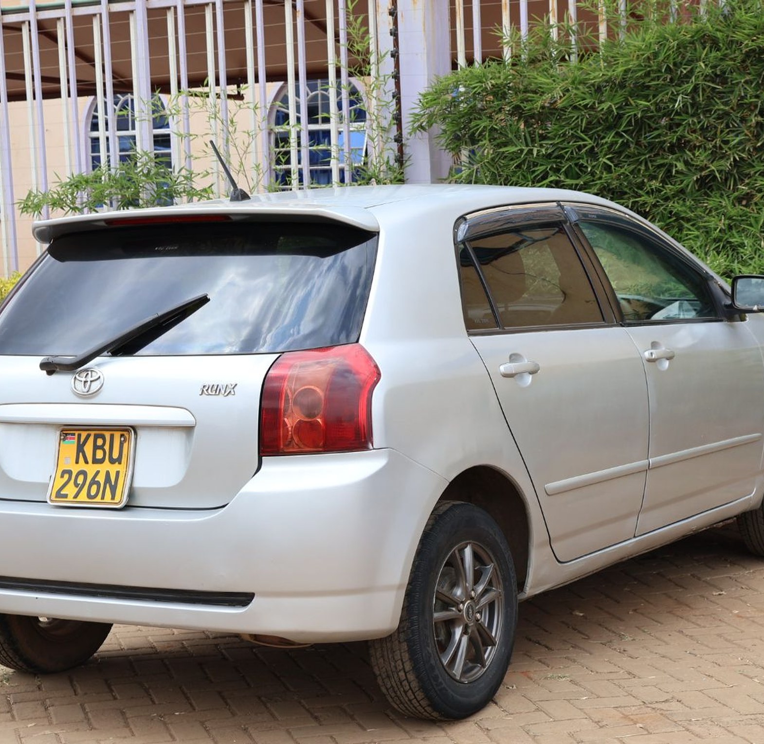 Toyota Runx KBU, YOM 2006 Model,  Automatic image