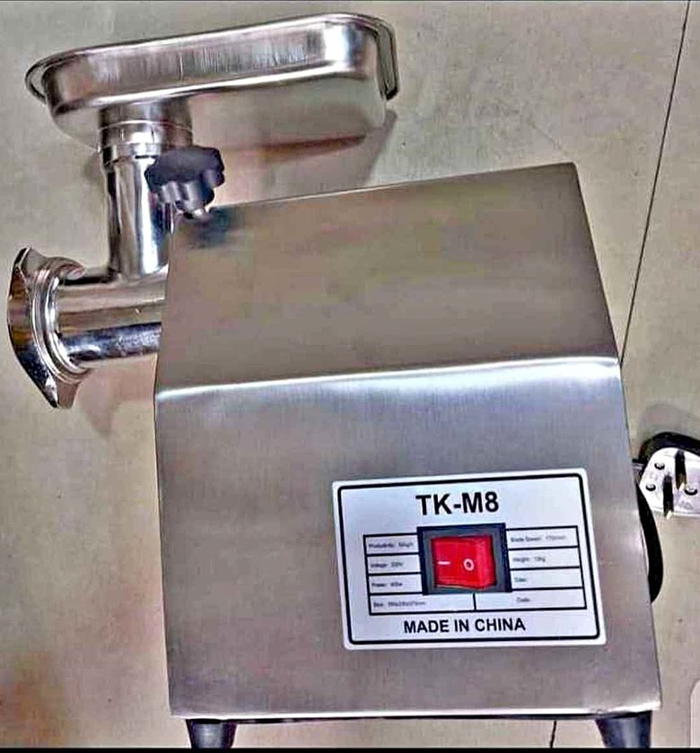 Electric meat mincer m8 image