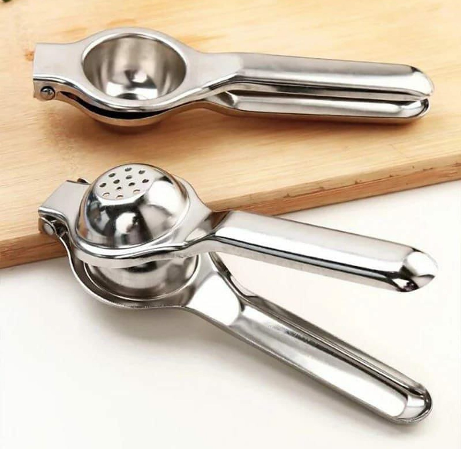 Manual Hand Lemon Squeezer, Juicer. image