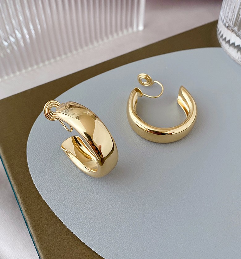 C clip on earrings image