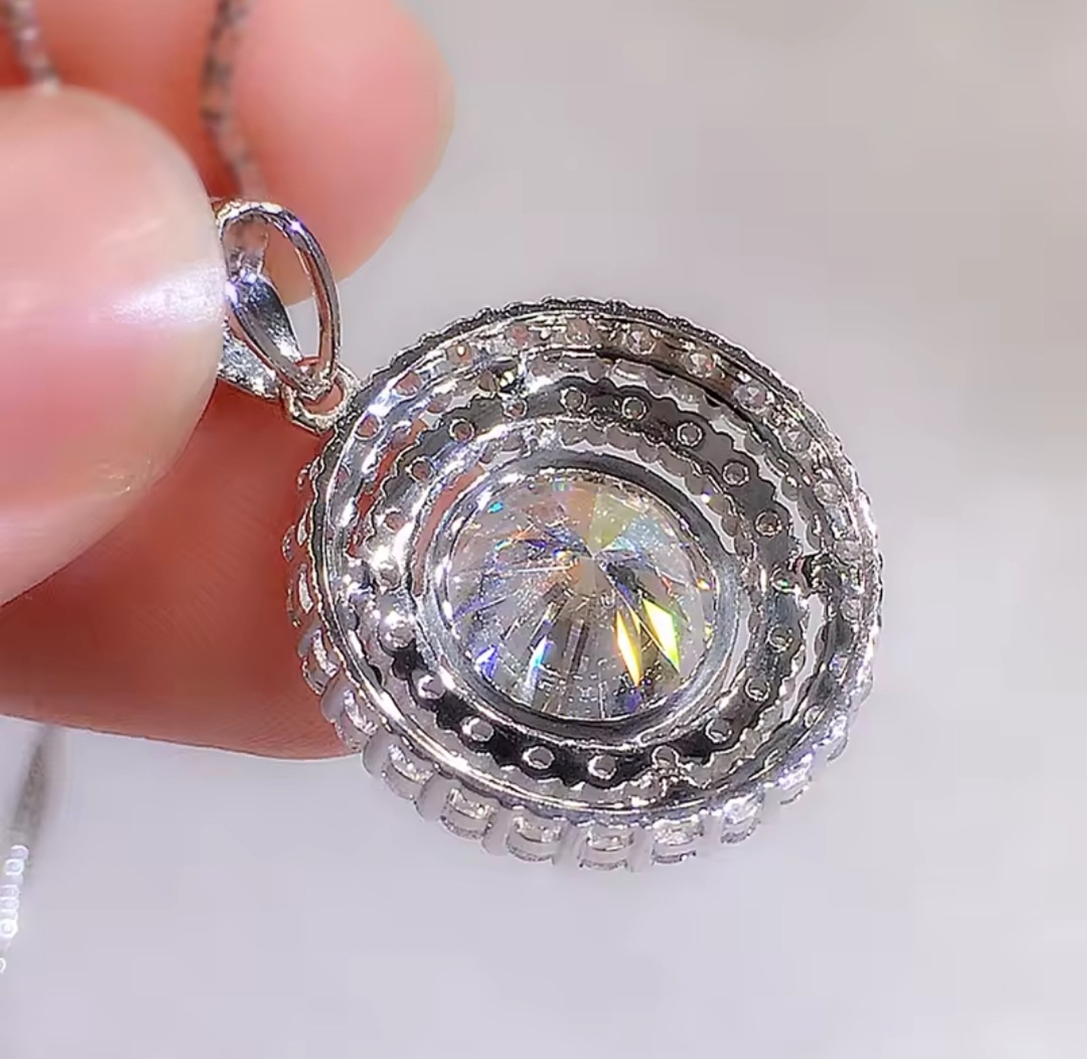 Sparkling Round Zirconia Necklace  image
