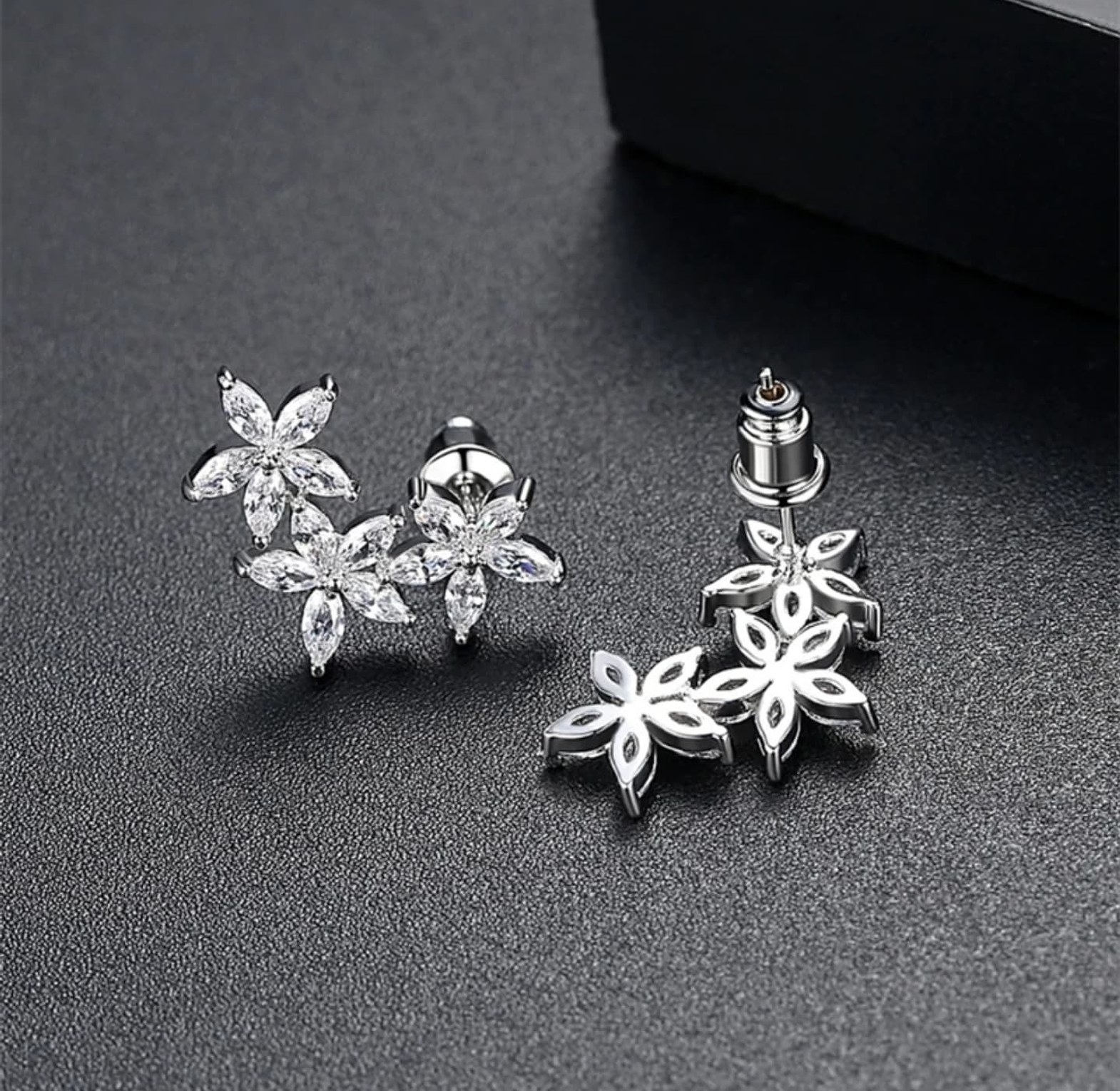 Flower Stud Earrings  image