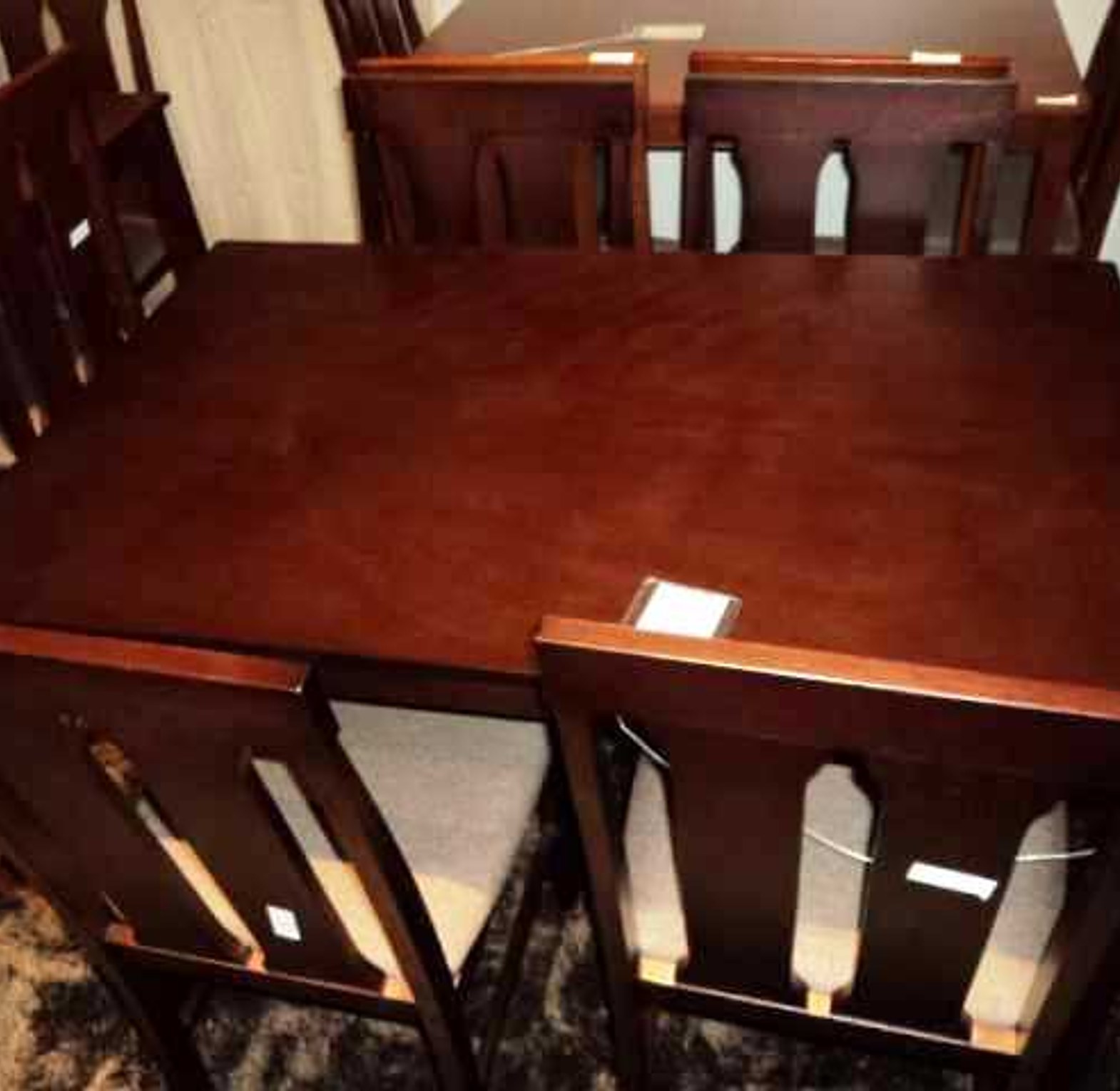TABLE DINNING + 4 CHAIRS  image