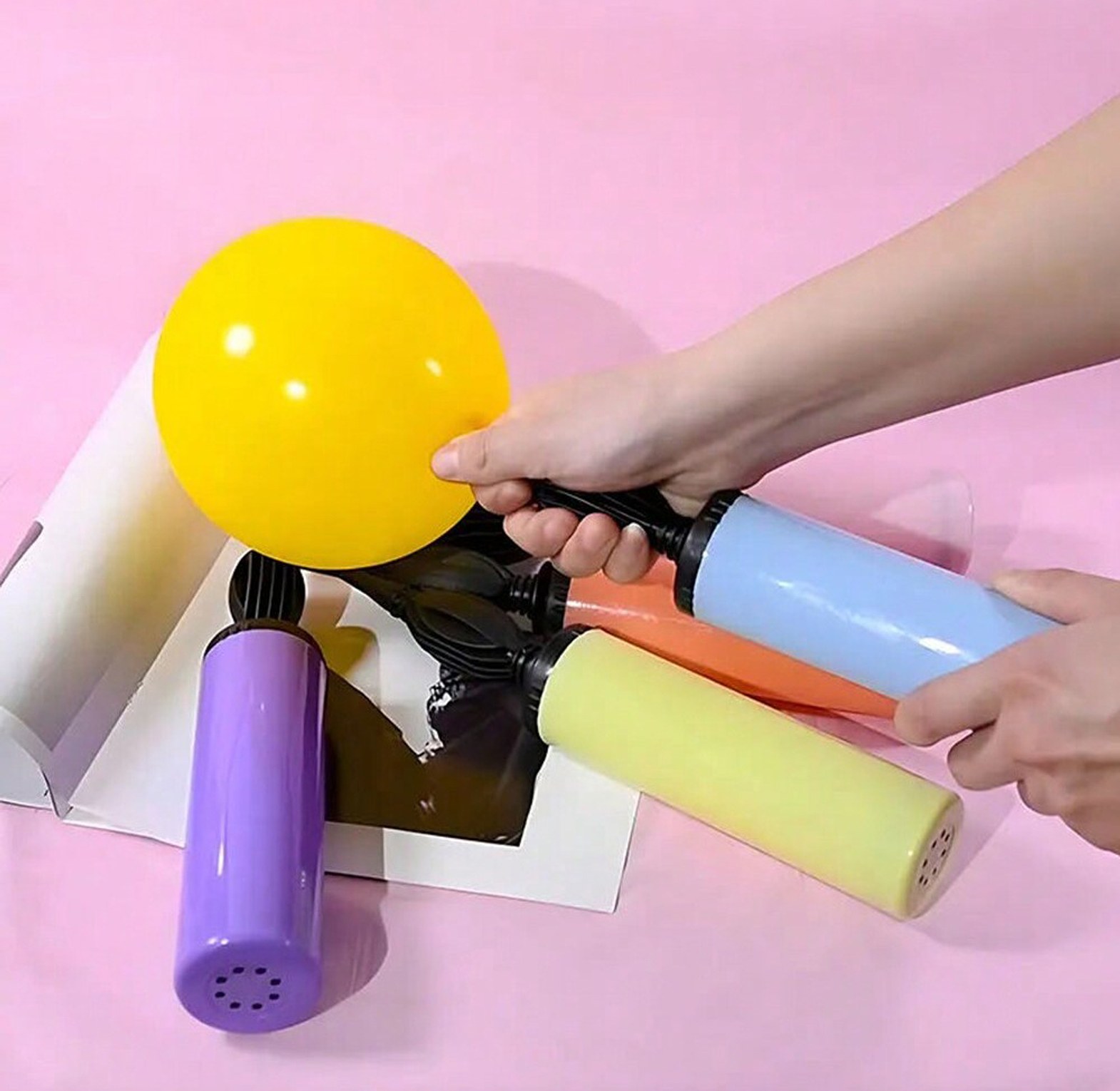 Balloon Pump Swim Ring Pump Or Inflator image