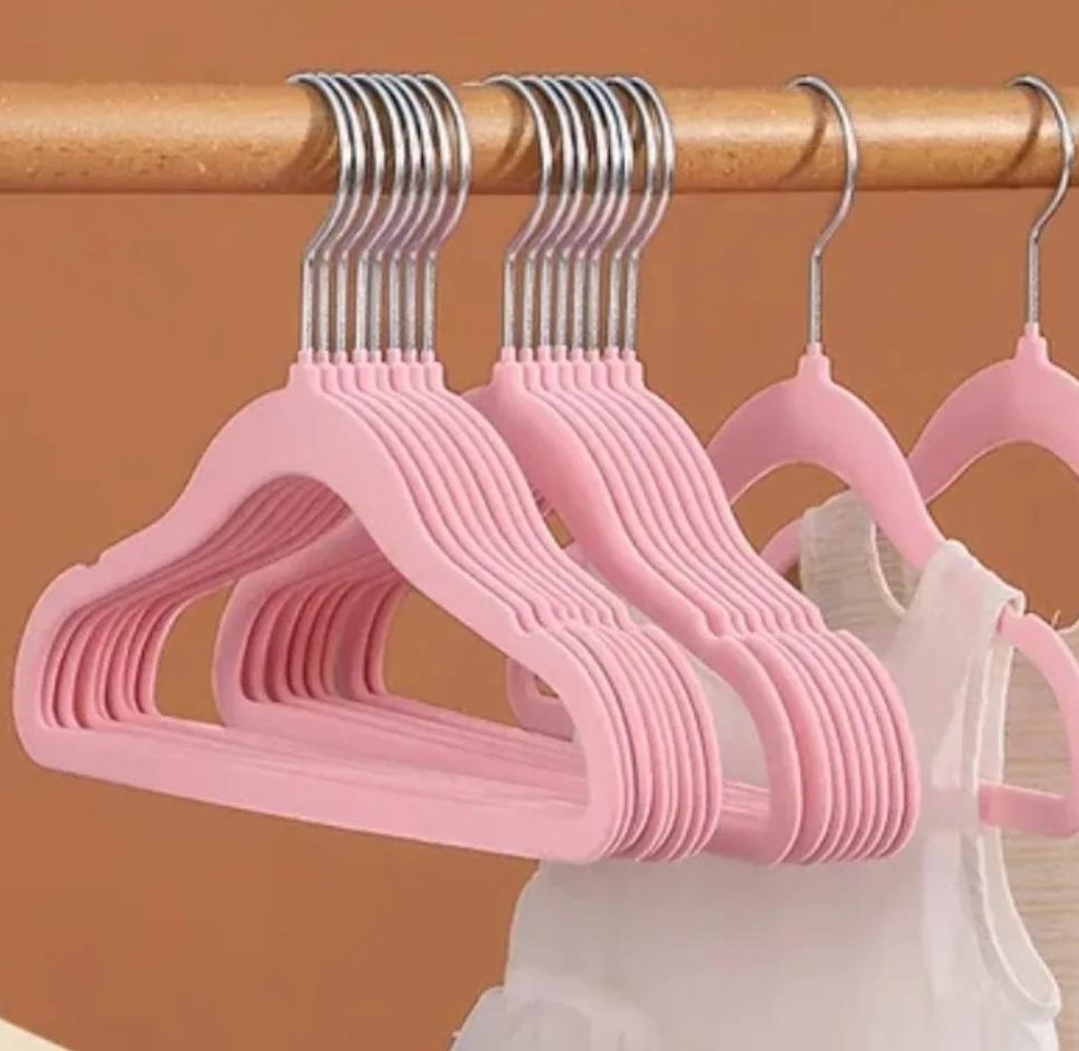 Kids velvet cloth hangers 10pcs image