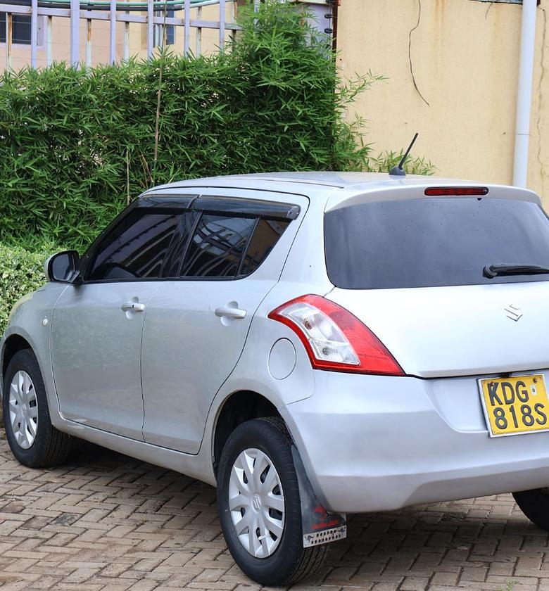  Suzuki Swift KDG, YOM 2014 Model, Automatic, Rating 1300cc image