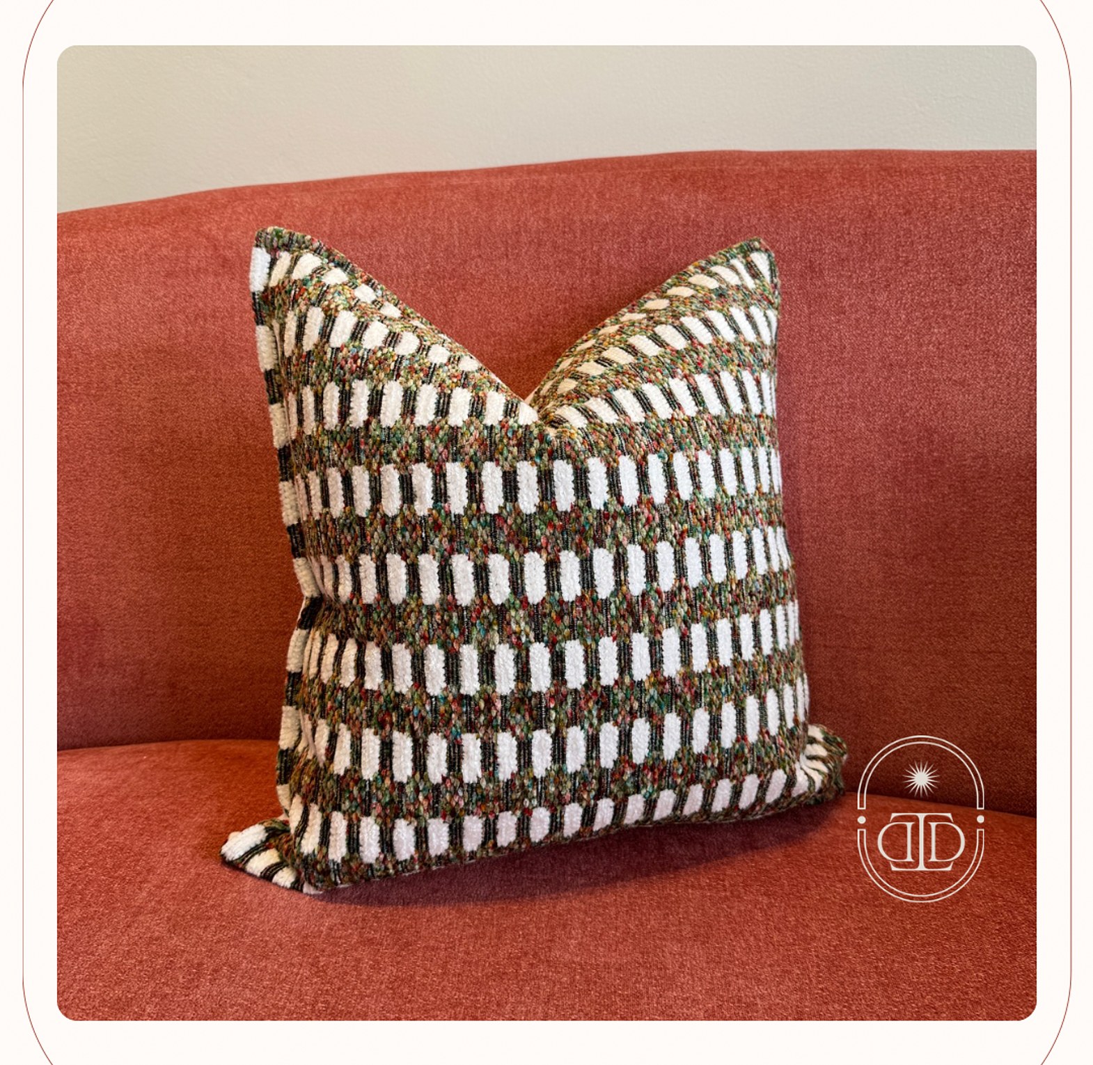 Woven chenille cushion cover. image