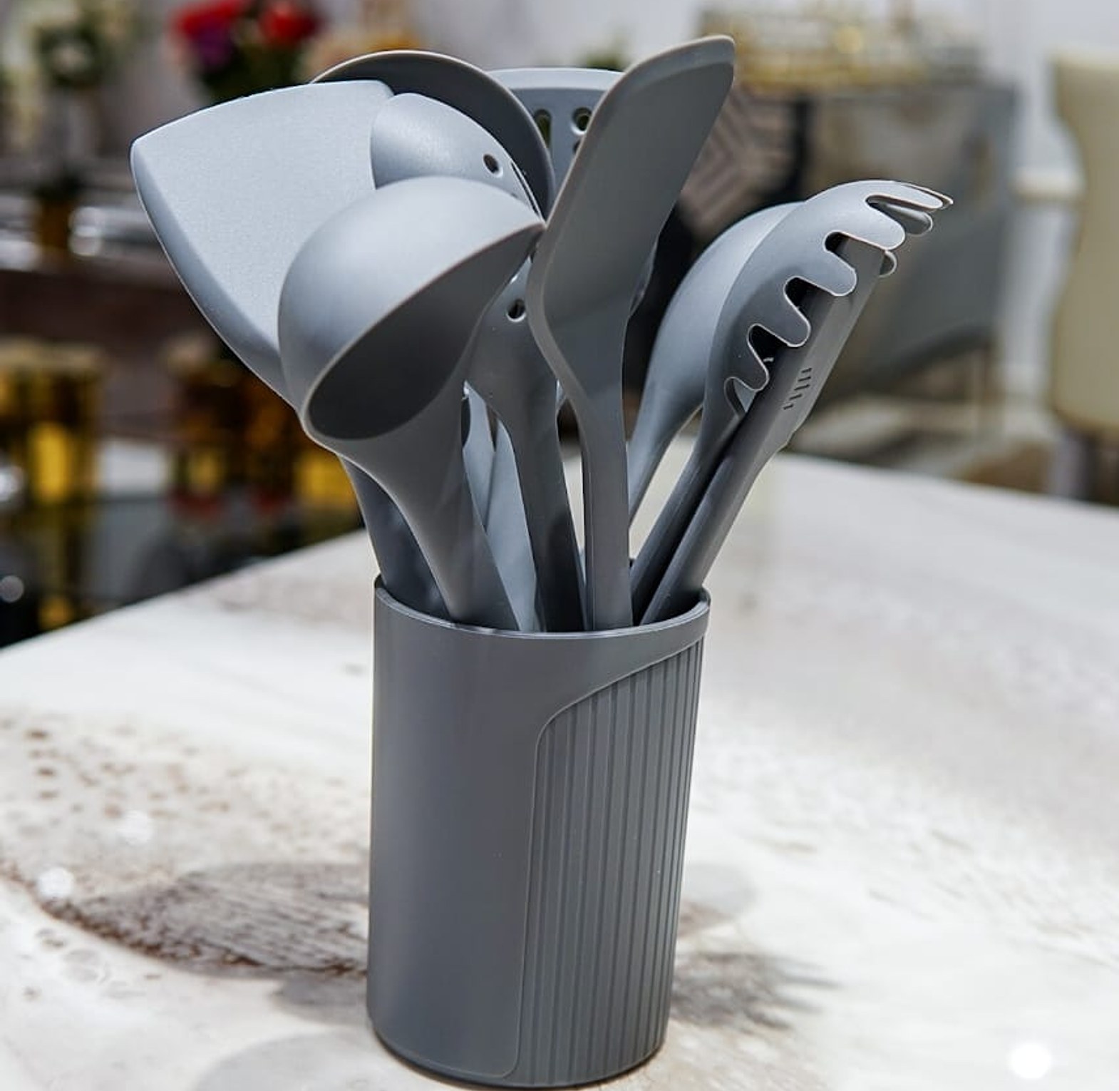 Silicon utensil set image