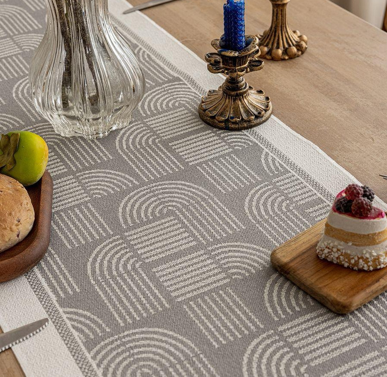 Premium Table Runner  image