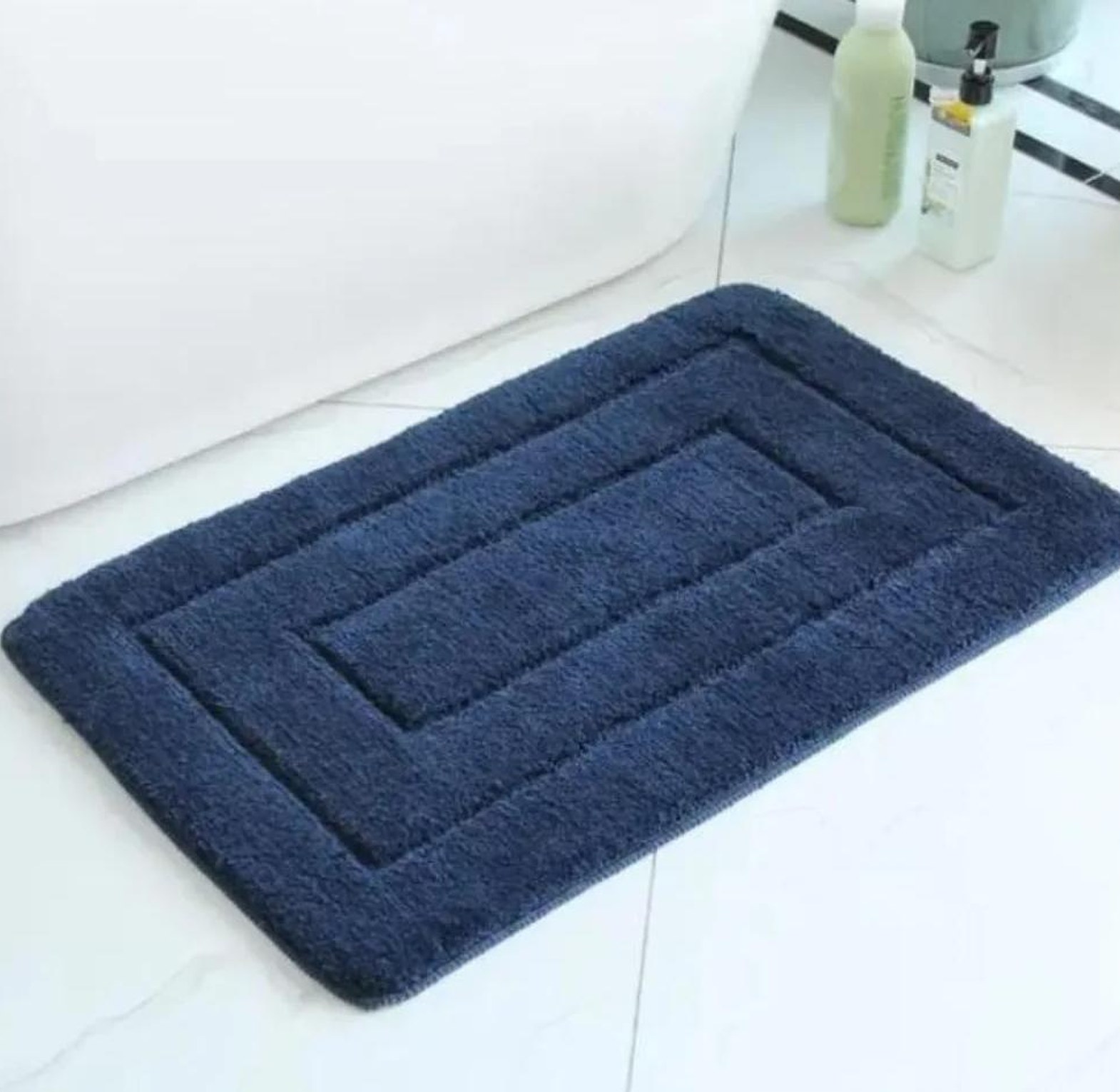Absorbent bathroom/ doormat image