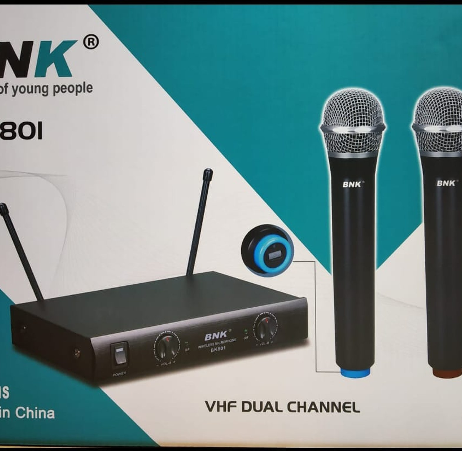 MICROPHONE. BNK BK801 VHF Dual Channel Wireless Microphone System. image