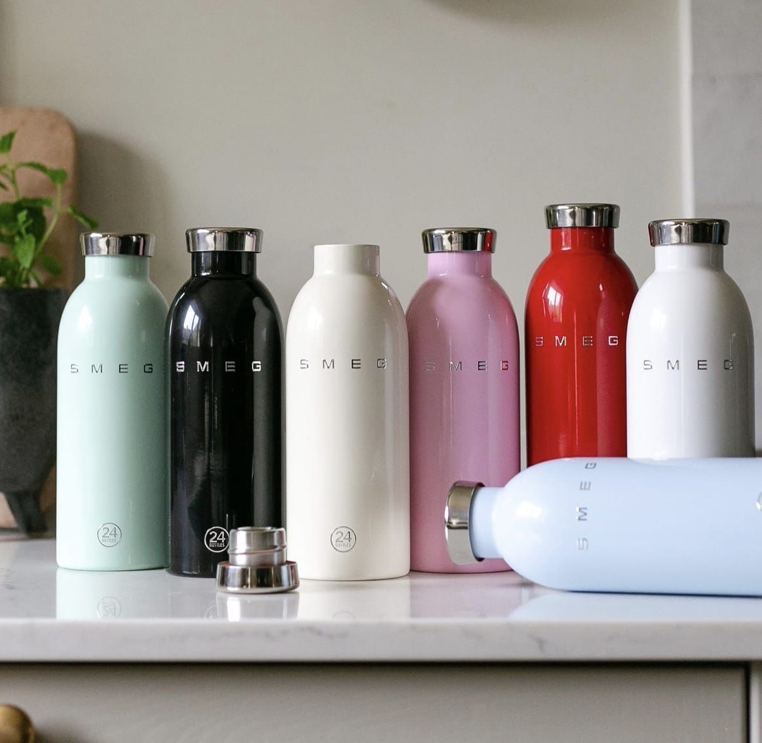 SMEG Insulated Bottle – 500ml Double Wall Leak-Proof Thermal Tumbler image