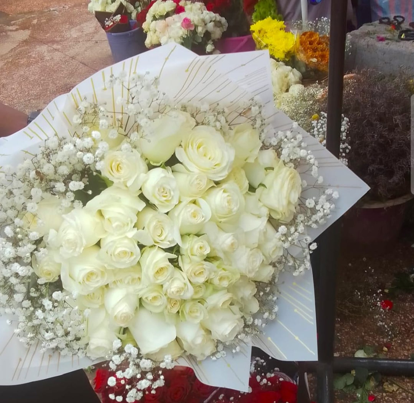 Premium White Bouquet  image